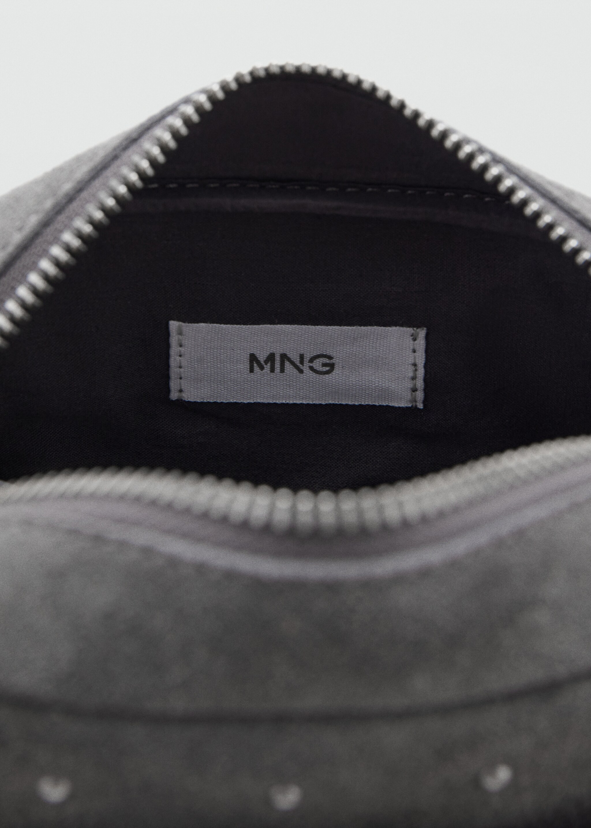 Sac antra - Détail de l'article 2, Gris. Ref: 27033733-00.