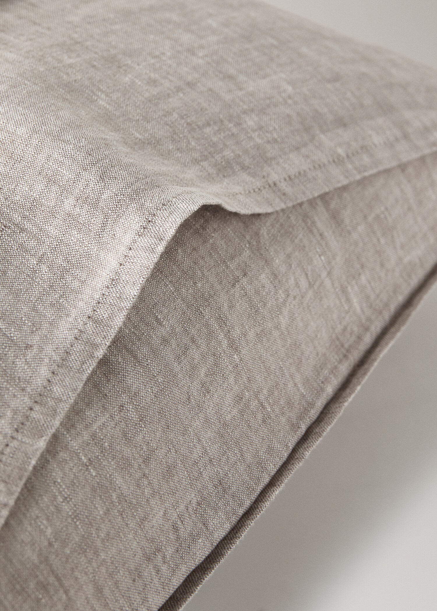 Linen yarn-dyed pillowcase 50x75 cm - Details of the article 1