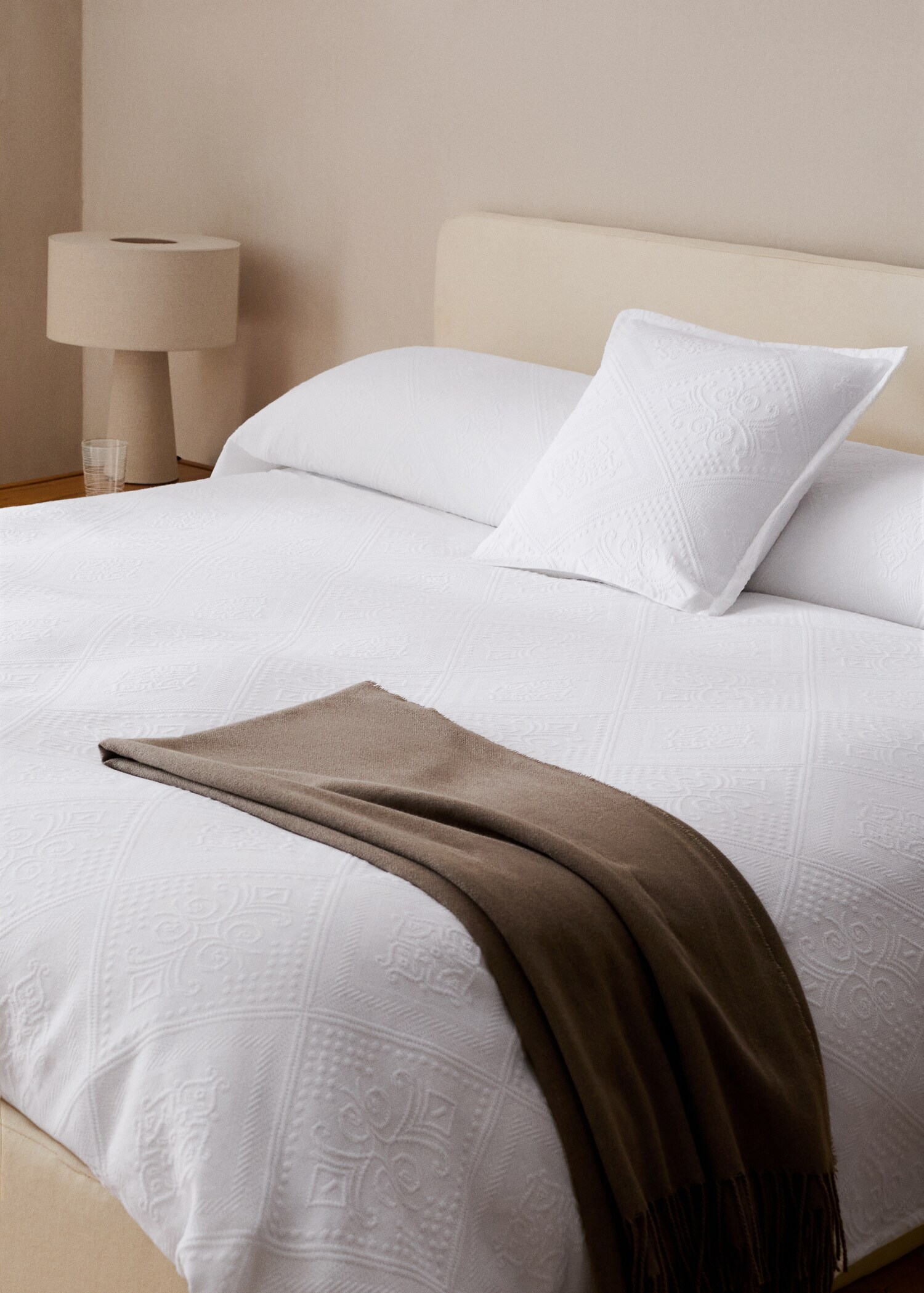 Pre-shrunk jacquard bedspread 300g for bed sizes 130/140/150cm - Details of the article 7