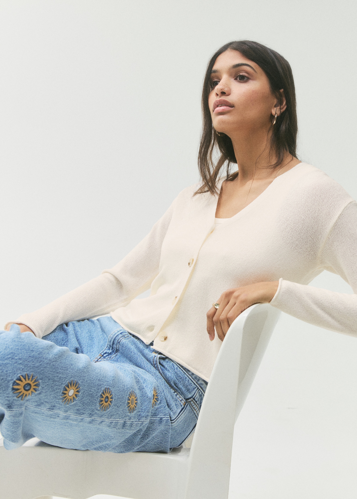 Cardigan maille fine - Plan moyen