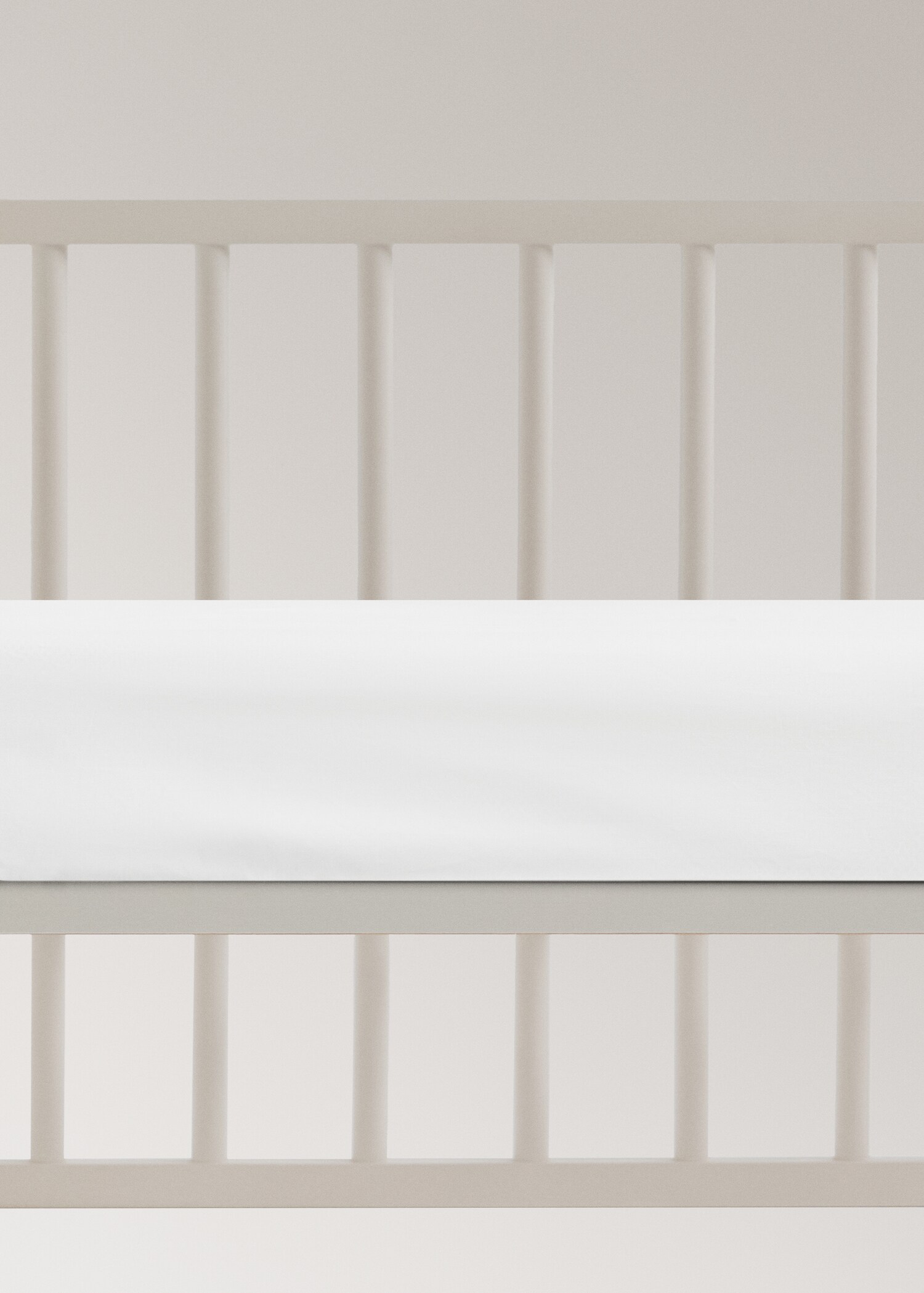 Cot bed fitted sheet in percale cotton - Article without model
