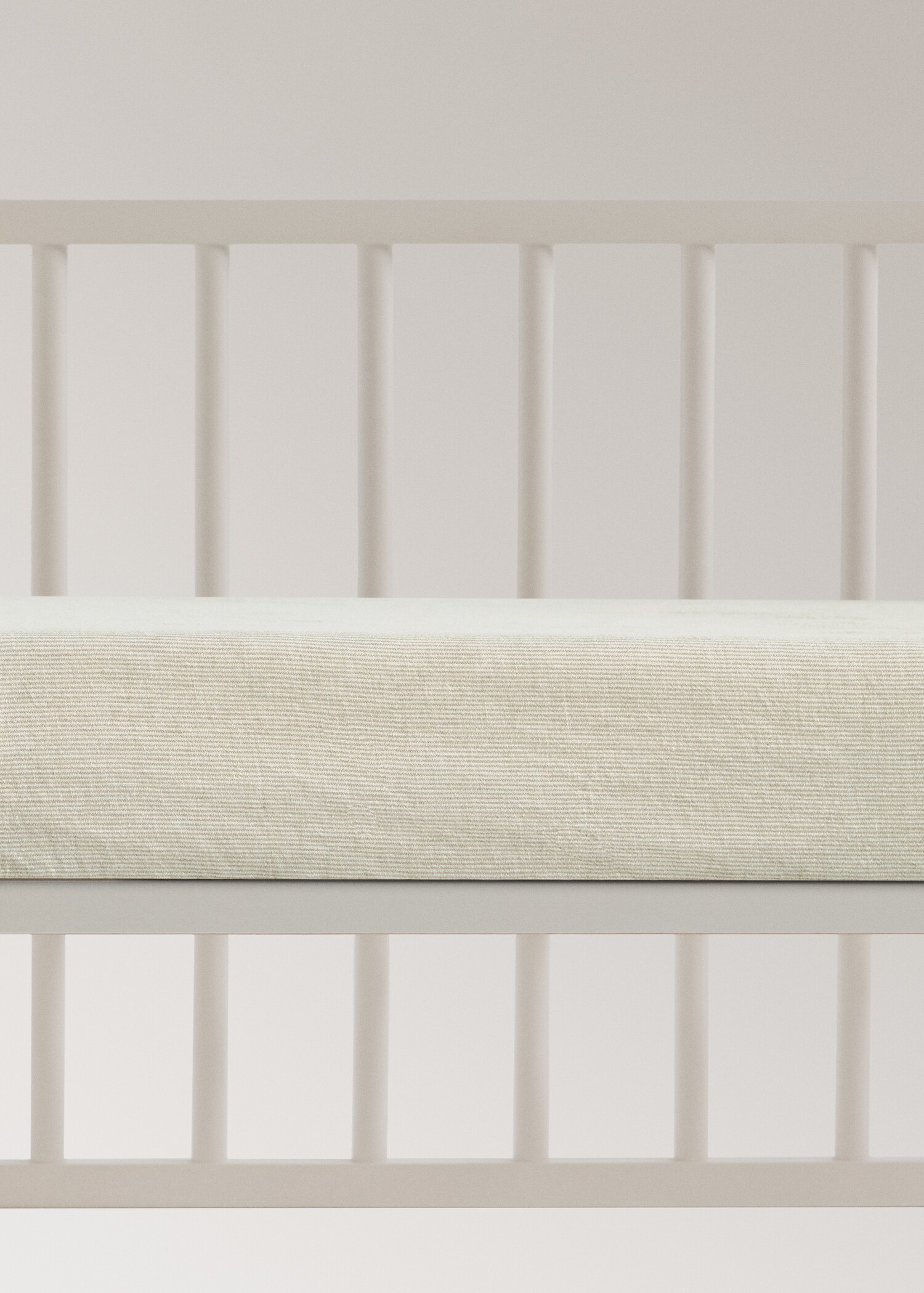 Spannbettlaken für Babybett aus Baumwoll-Leinen mit Streifen - Artikel ohne Model