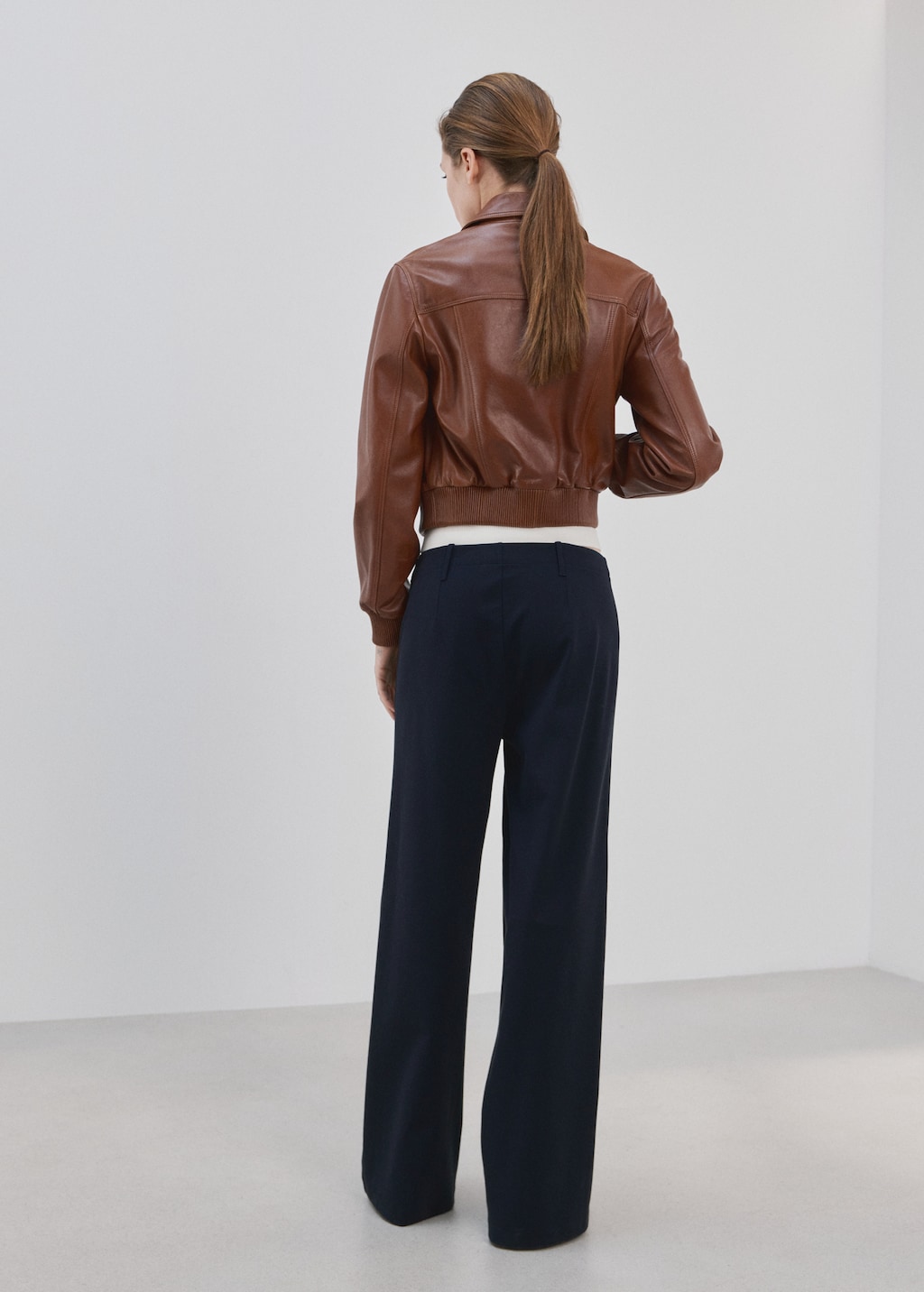 Straight lyocell pants - image 3