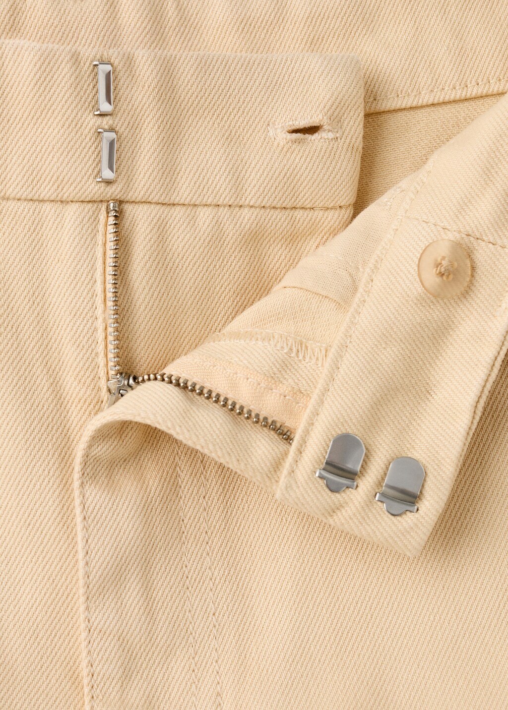 Mango Mid-rise balloon jeans thumbnail