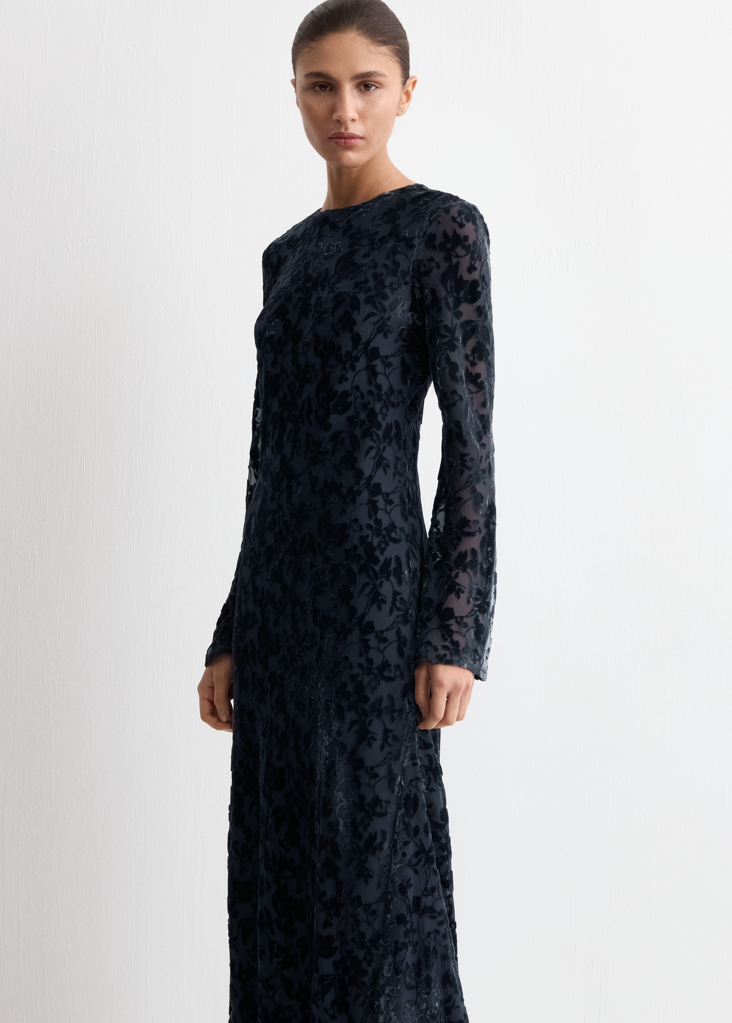 Devoré dress with flared sleeves - Medium plane