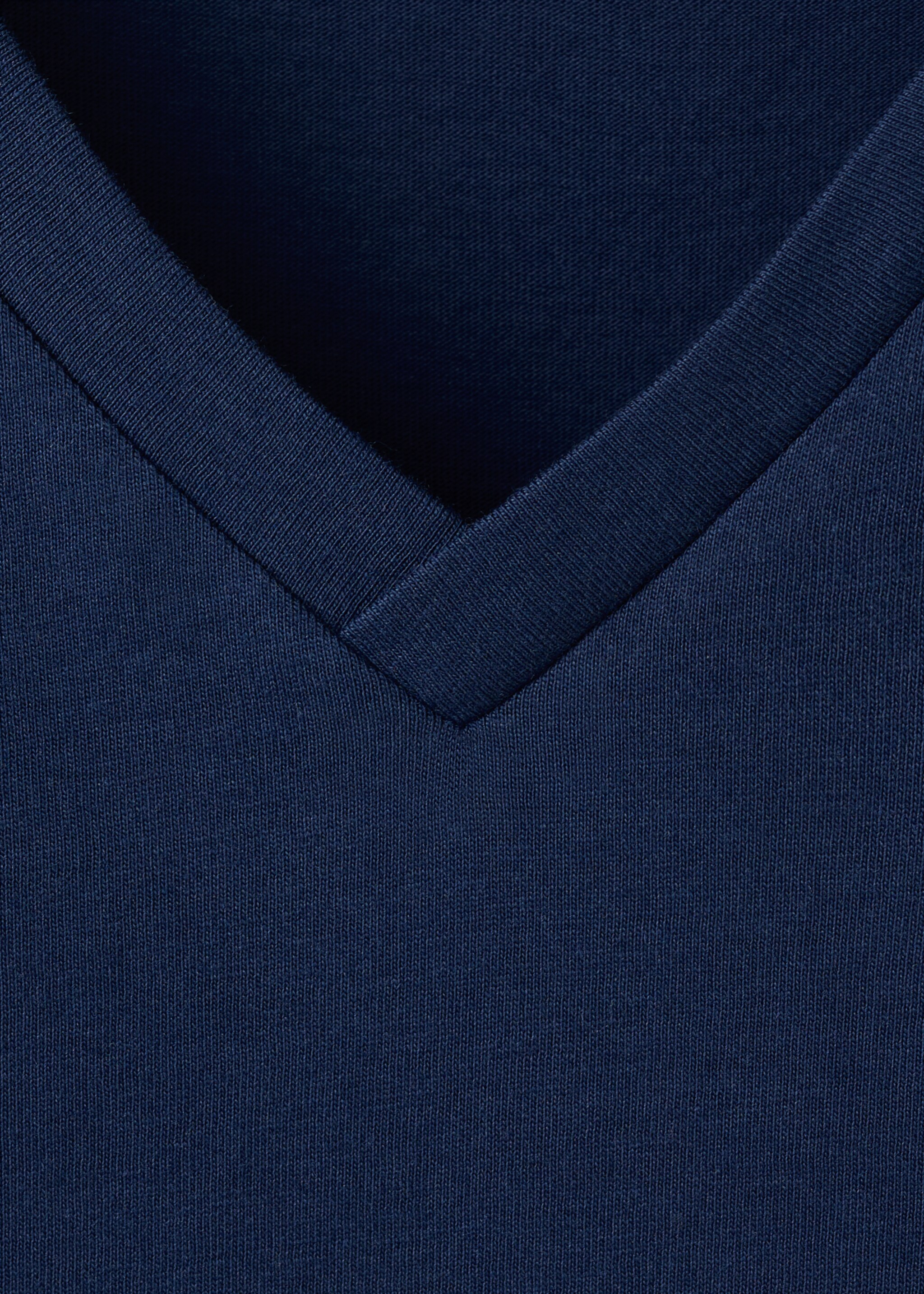 T-shirt coton col en V - Détail de l'article 8, Bleu marine. Ref: 27034091-00.