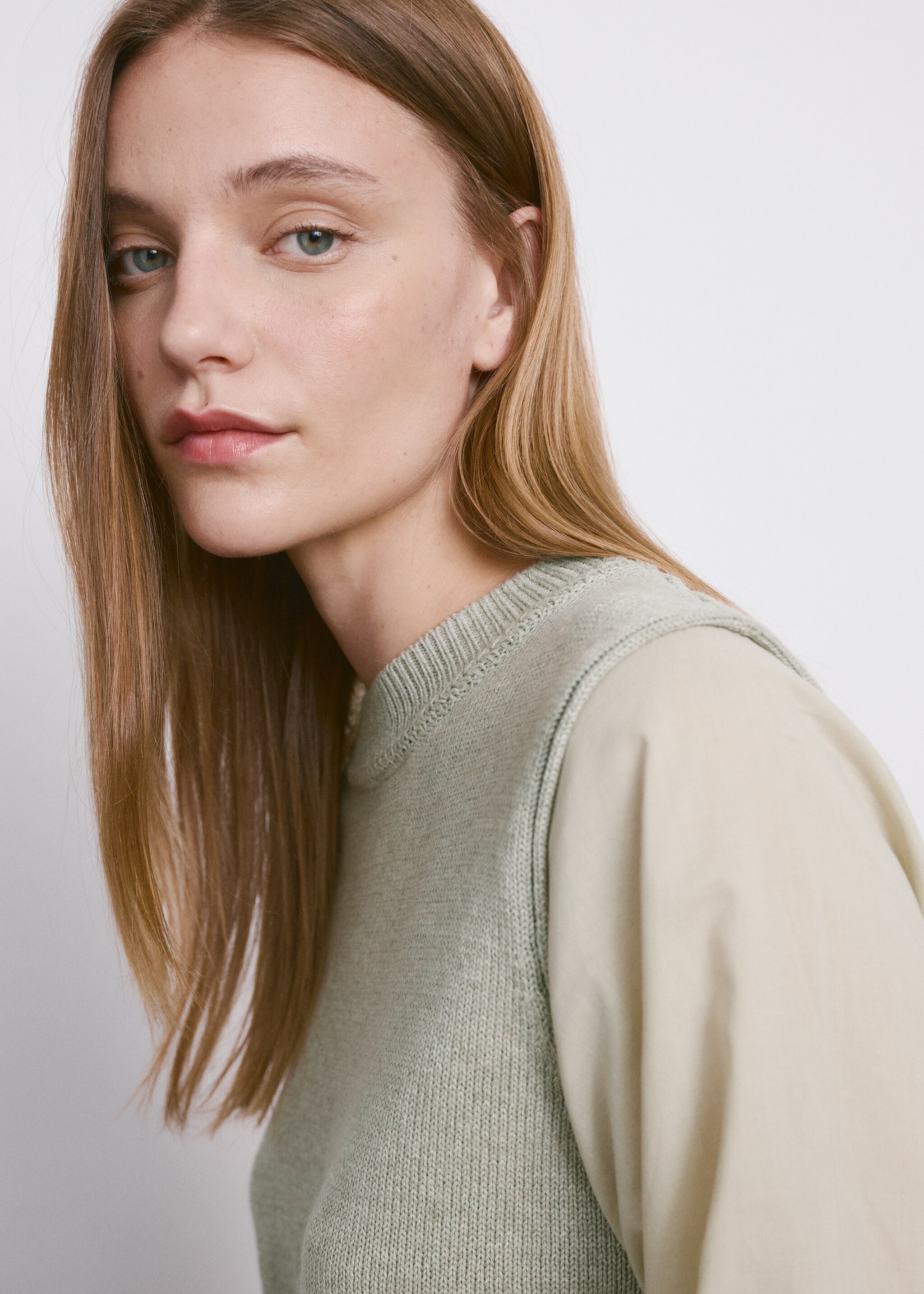 Combined knitted sweater - Details of the article 1, Aqua Green. Ref: 27034093-00.