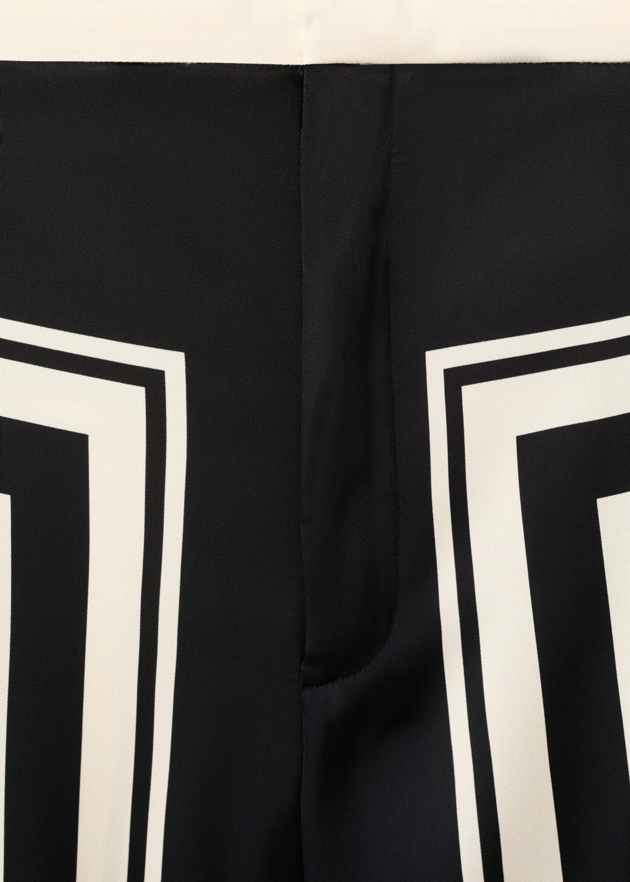 Pantalón satinado estampado - Detalle del artículo 8, Negro. Ref: 27034097-00.