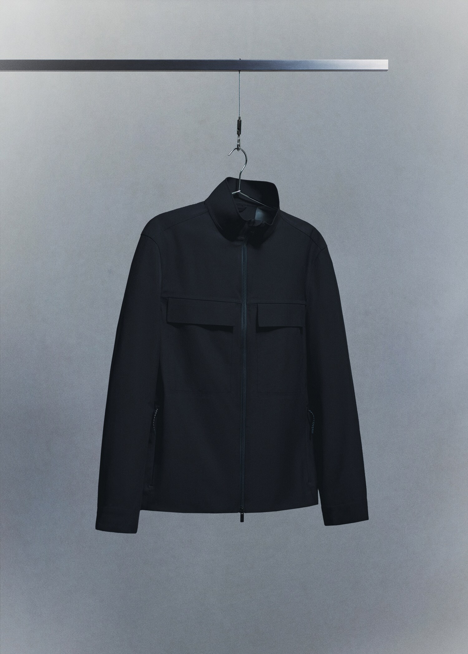 Water-repellent jacket with pockets - Details of the article 9
