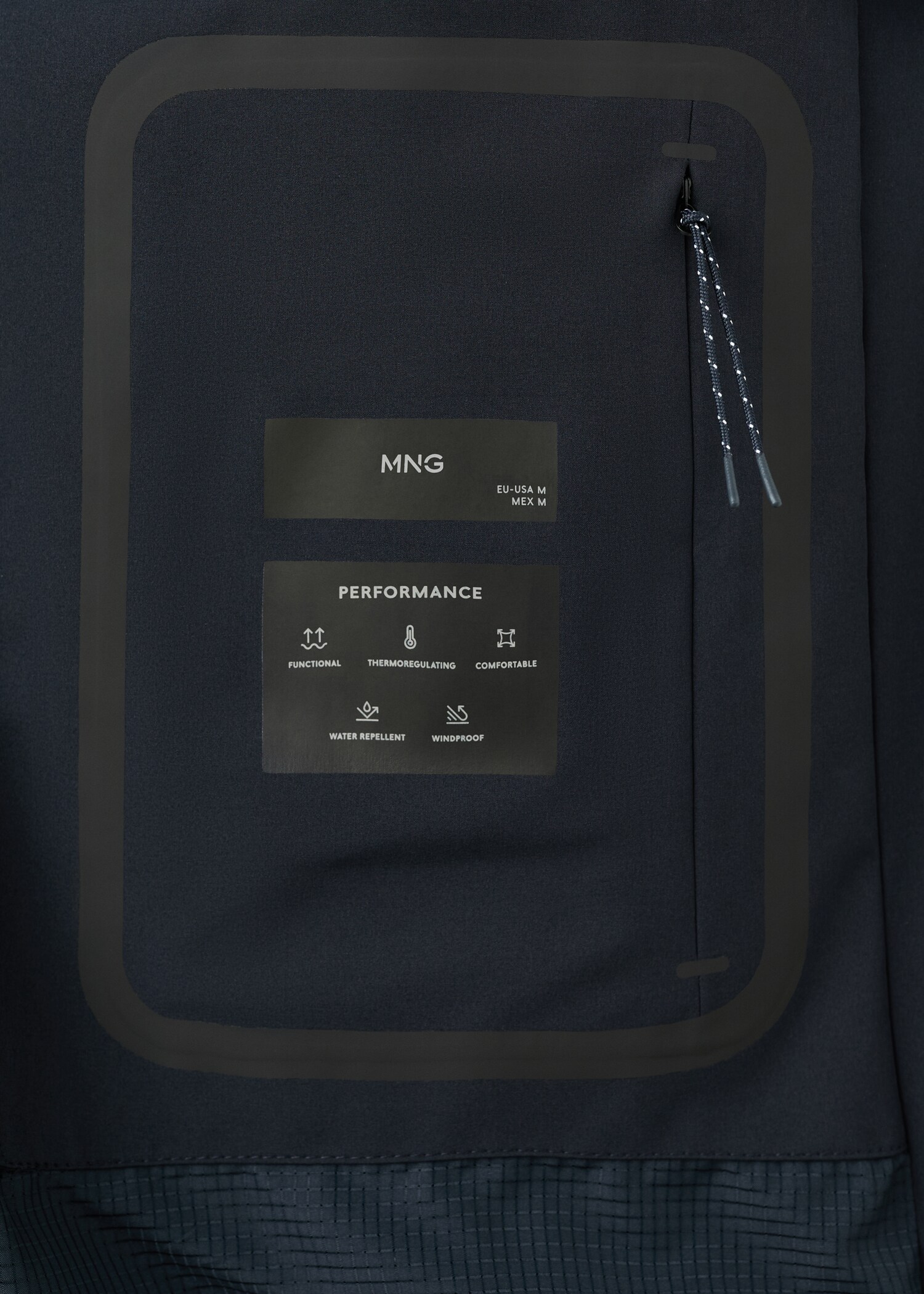 Water-repellent bomber jacket - Details of the article 0