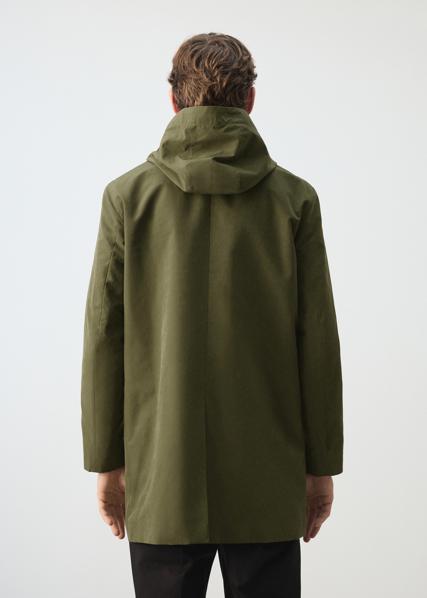 Parca repelente de água com capuz removível - Verso do artigo