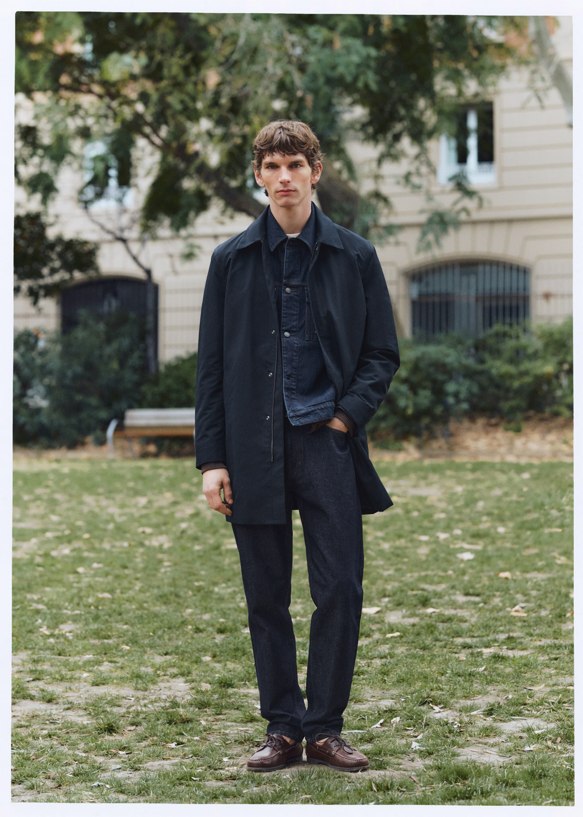 Water-repellent parka with removable hood - Details of the article 5, Navy. Ref: 27034409-00.