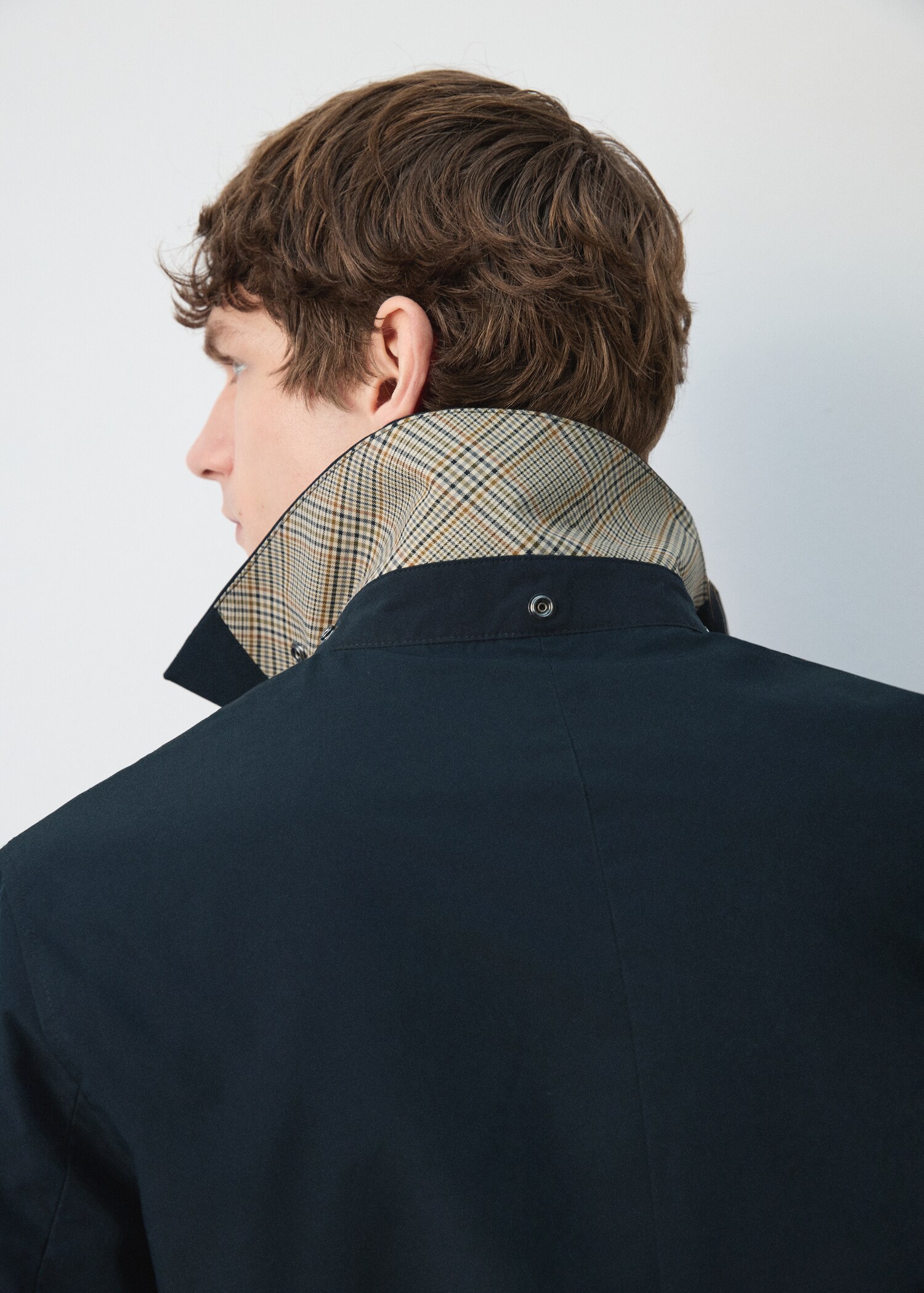 Water-repellent parka with removable hood - Details of the article 6