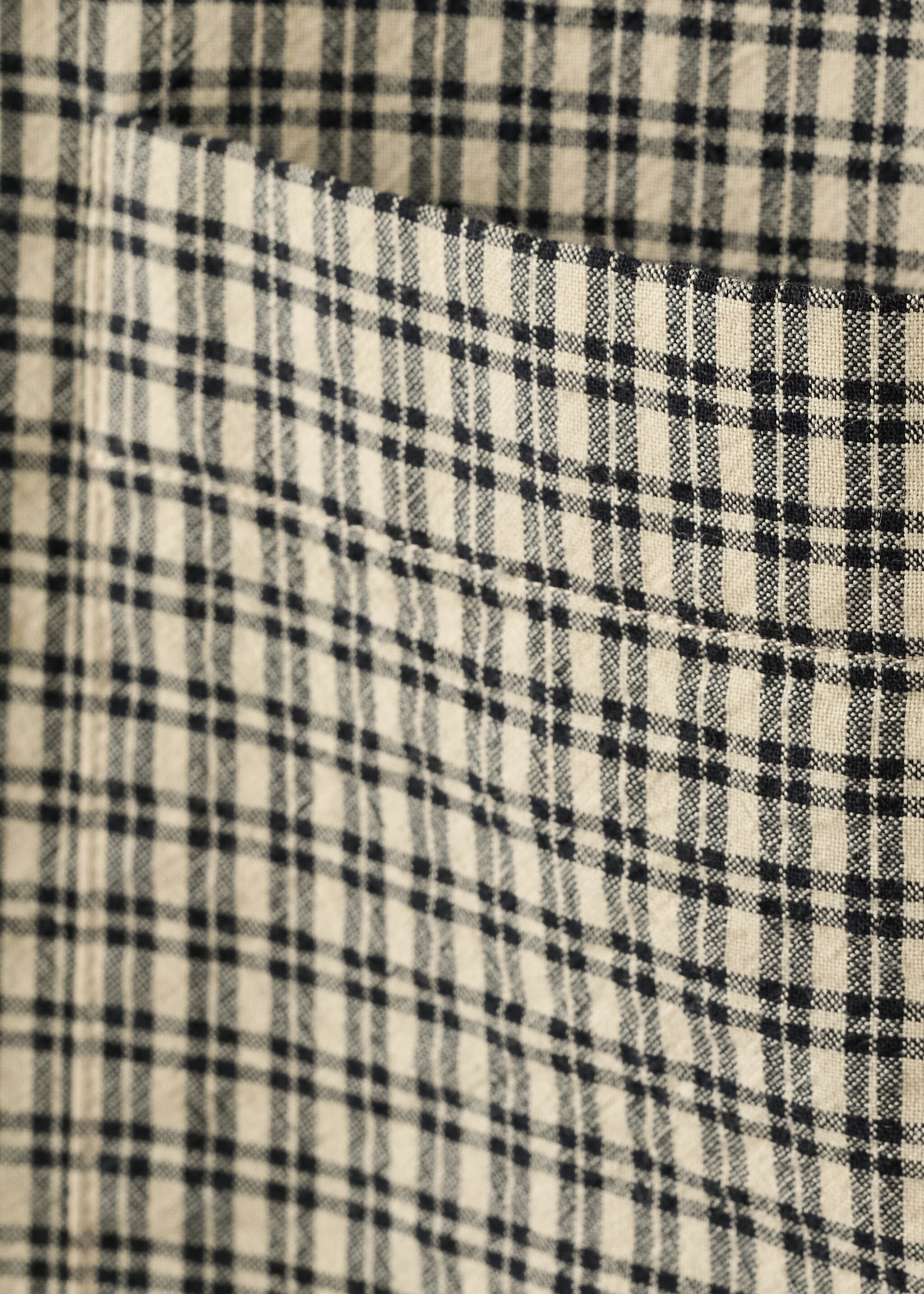 قميص بقصة مريحة بنمط مربعات - تفاصيل المنتج 0, بيج. Ref: 27034425-00.