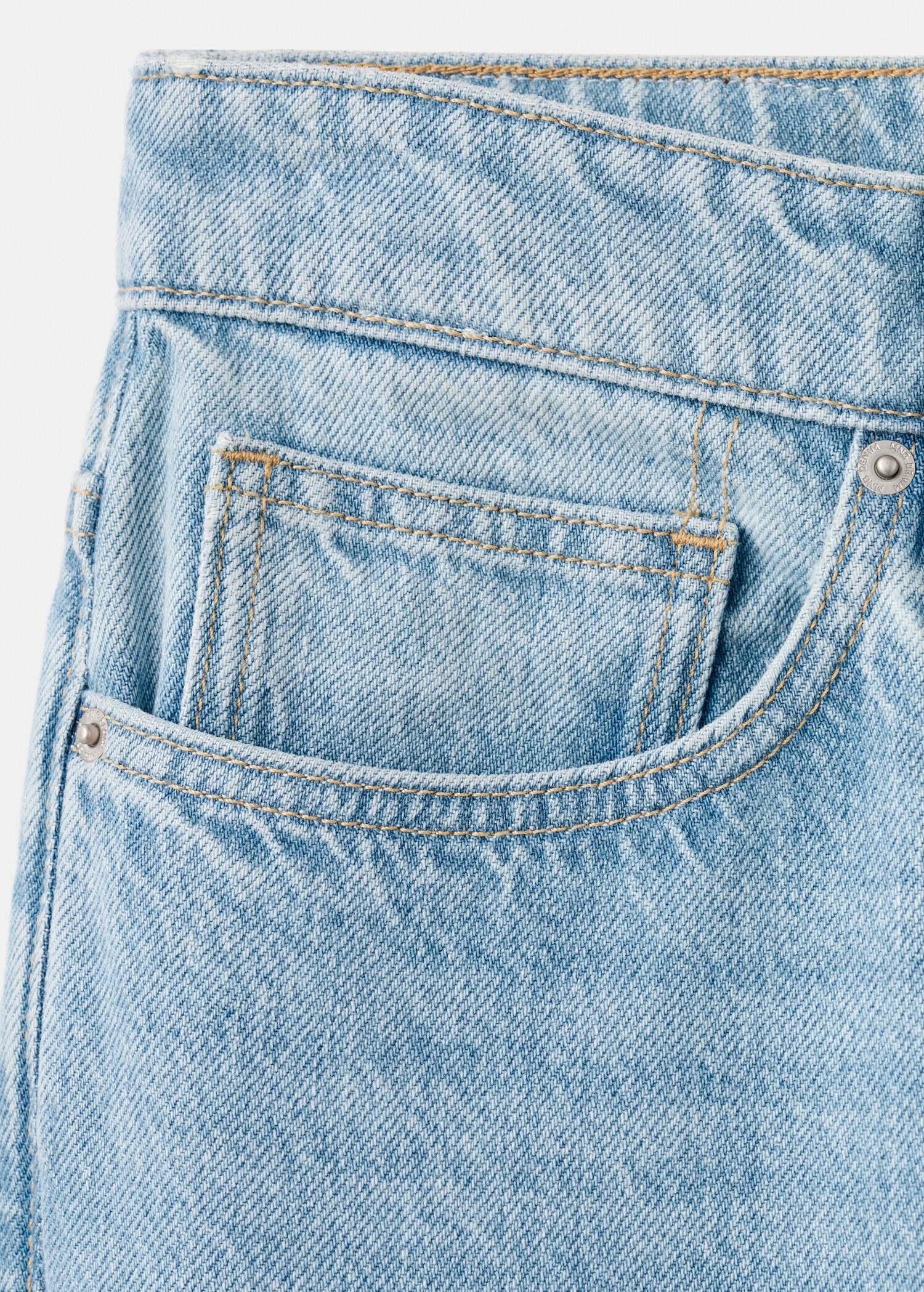 Sammy cropped carrot-fit jeans - Details of the article 8