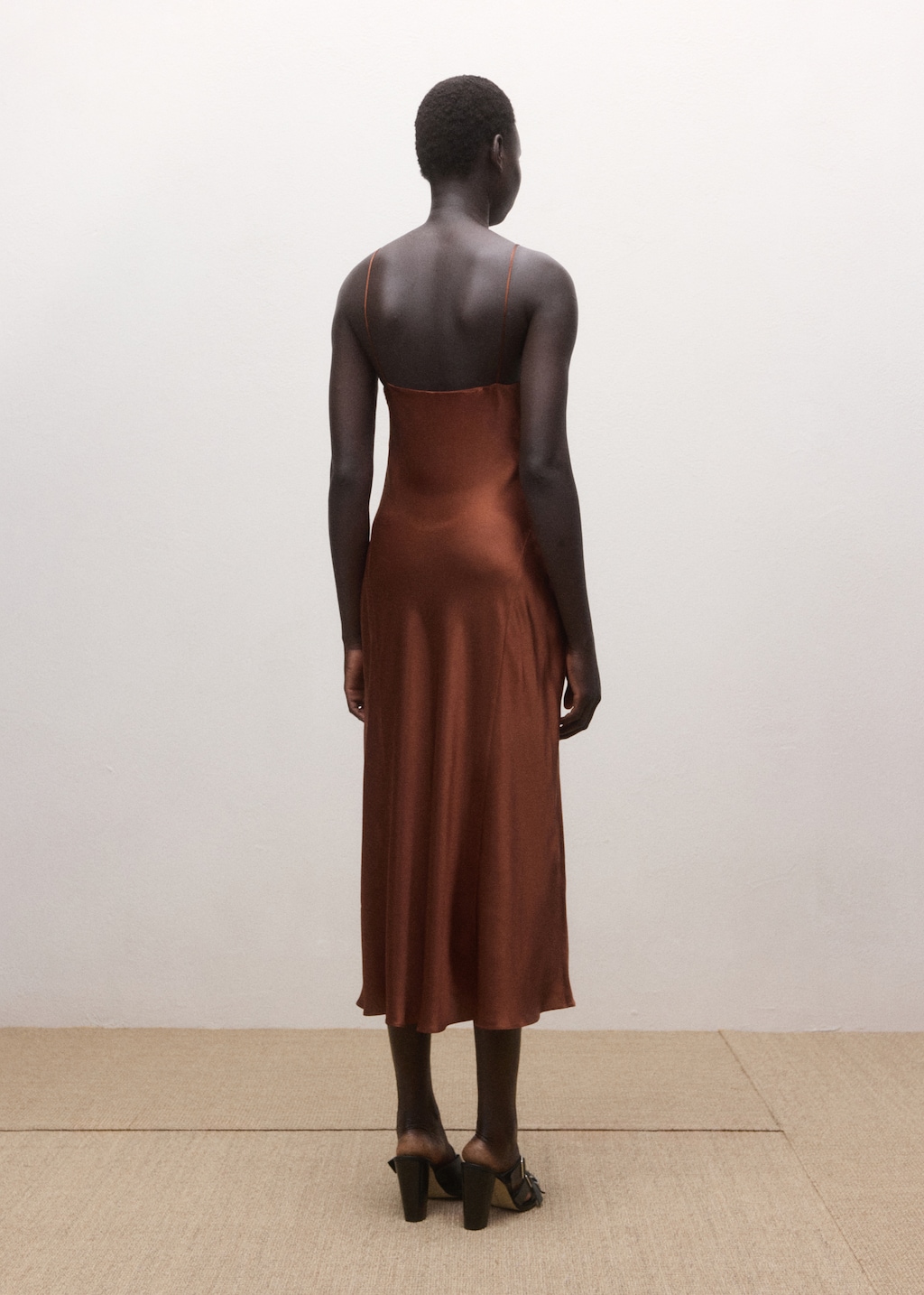 Satin silk blend dress - image 3