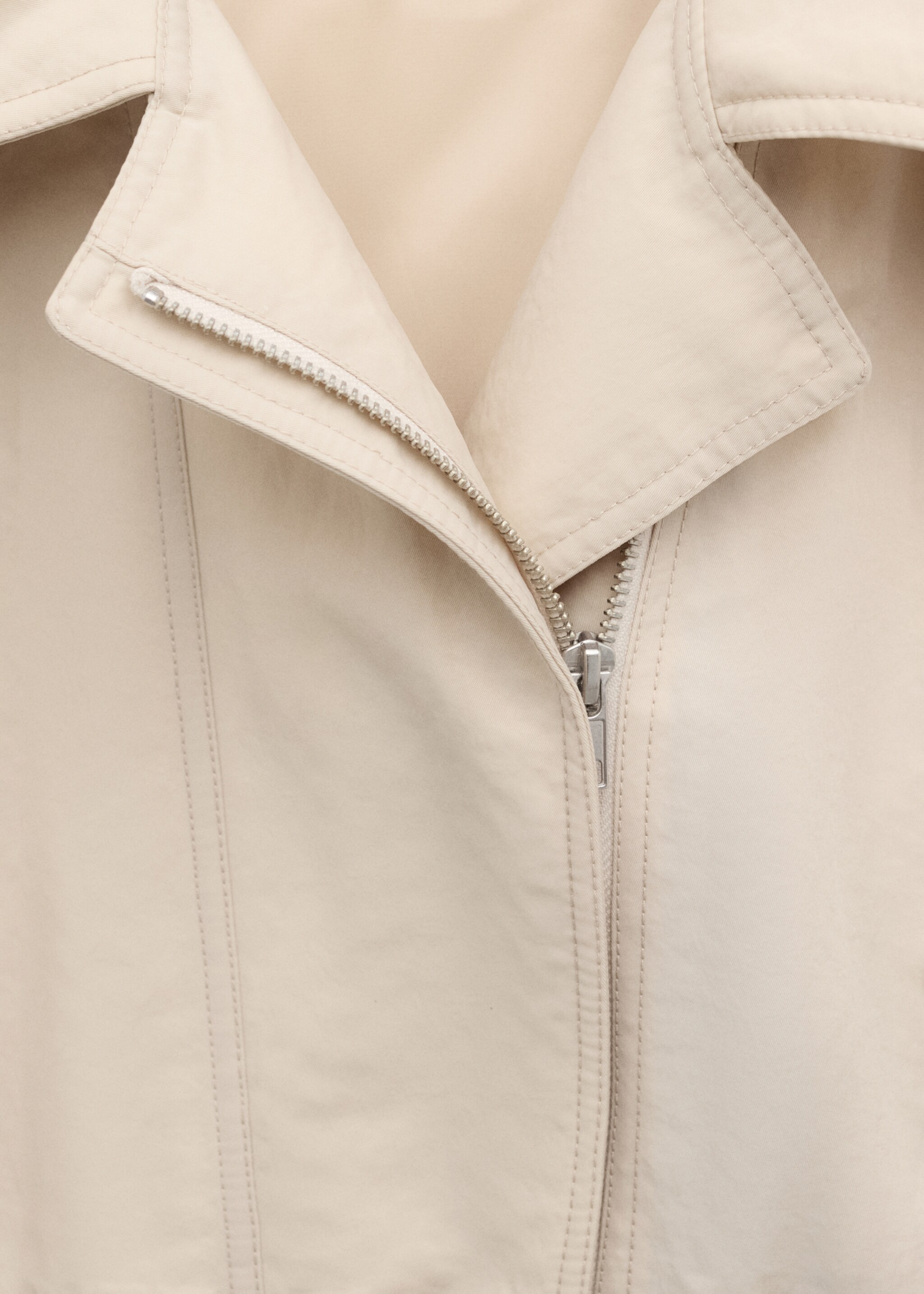 Oversized jacket with gathered waist - Details of the article 8, Light/Pastel Grey. Ref: 27034442-00.