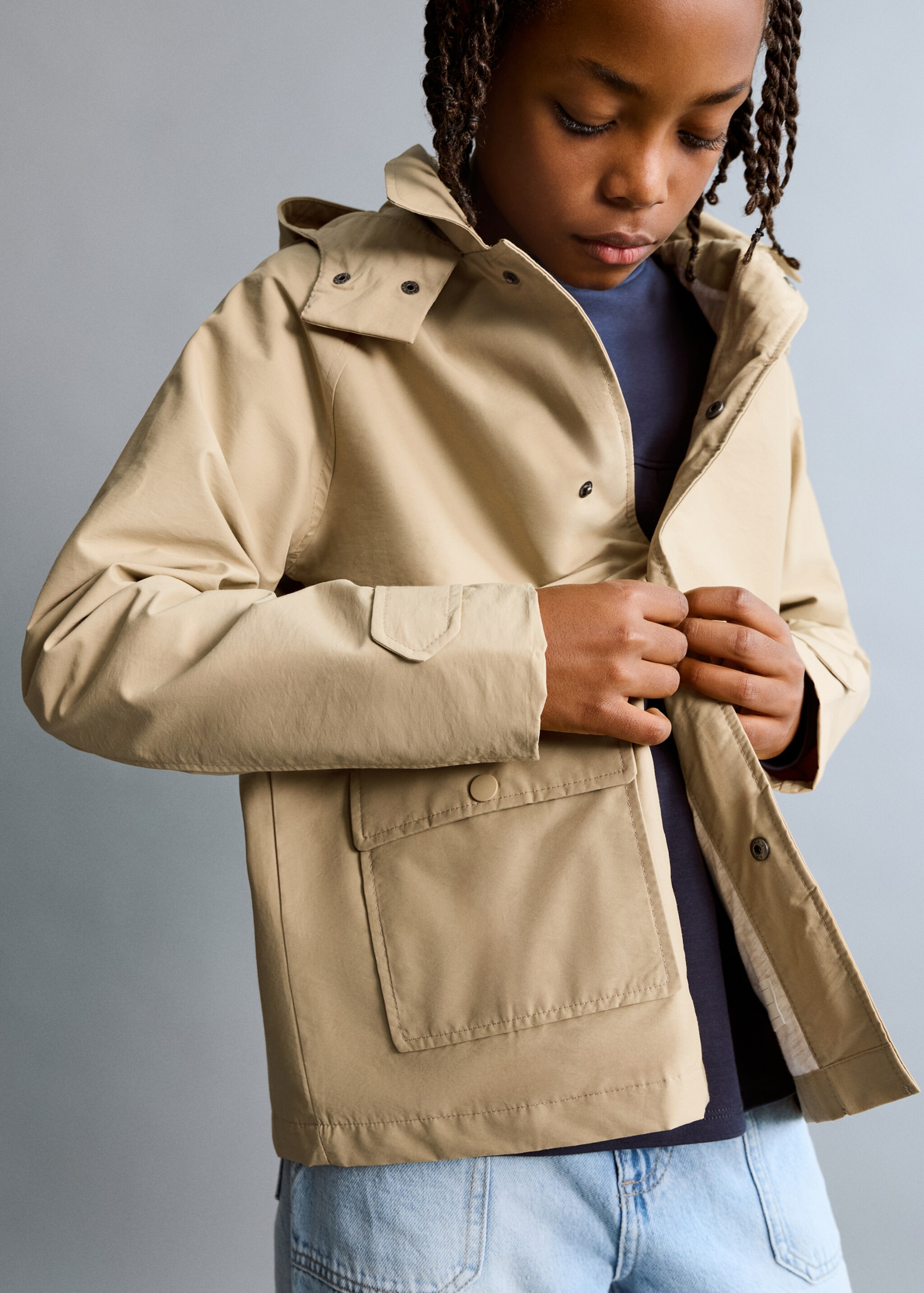 Parka à capuche détail poches - Plan moyen, Beige. Ref: 27034768-00.