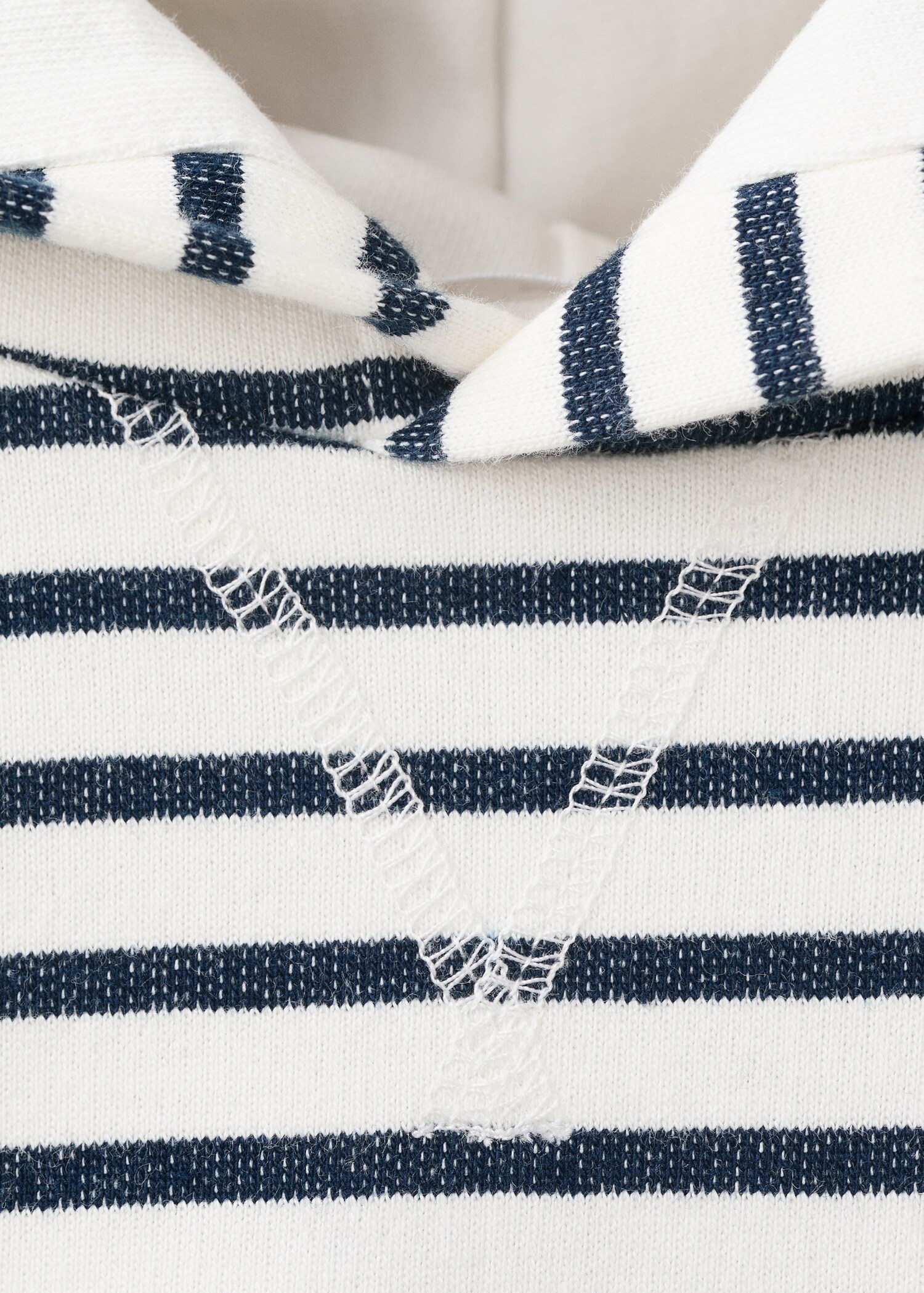 Striped hooded sweatshirt - Details of the article 8