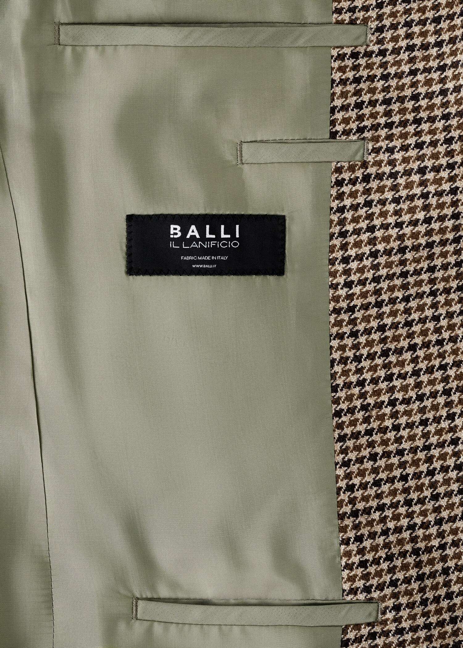 Blazer richard - Деталь изделия 0