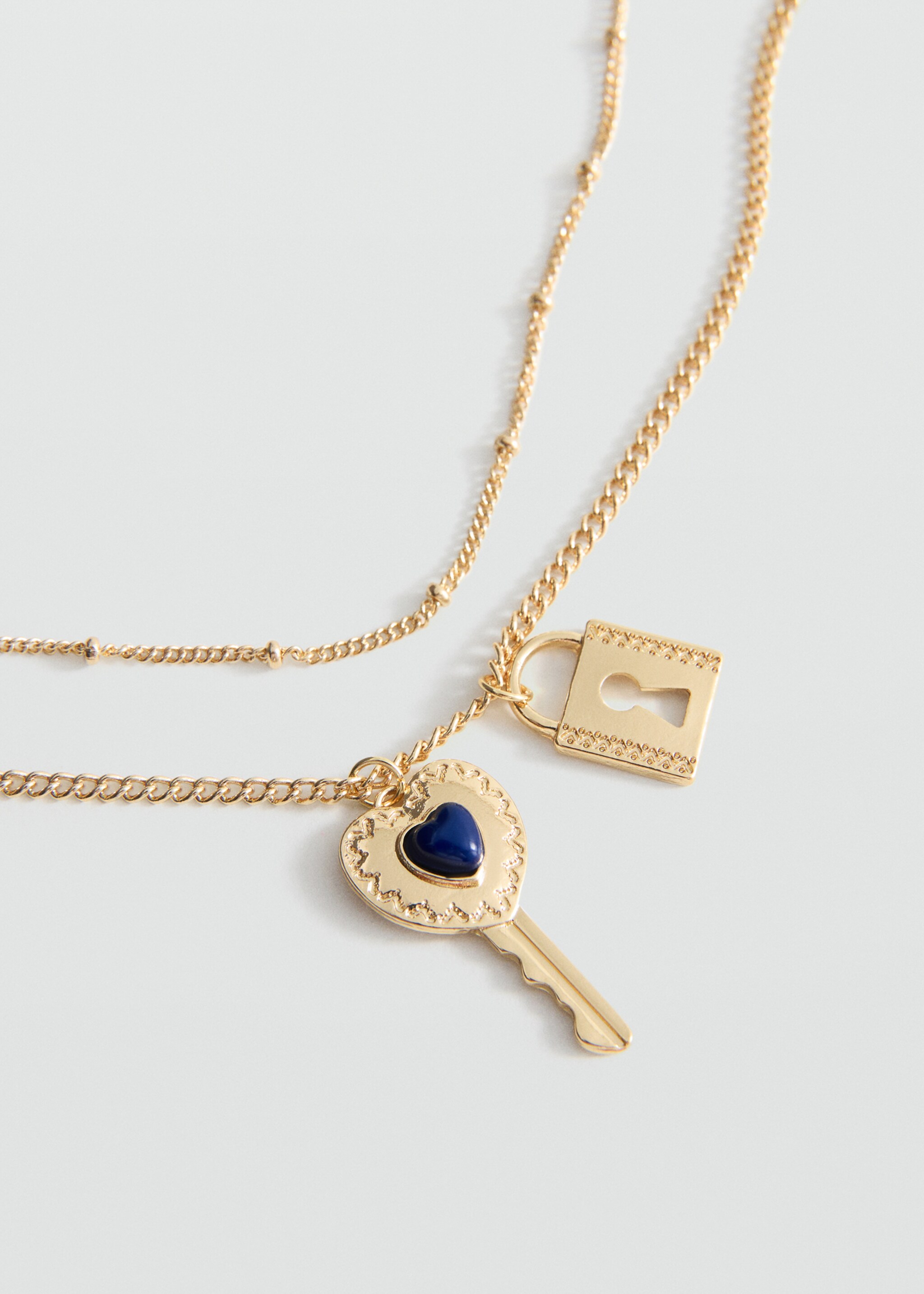 Multiple chain necklace - Medium plane, Gold. Ref: 27035163-00.