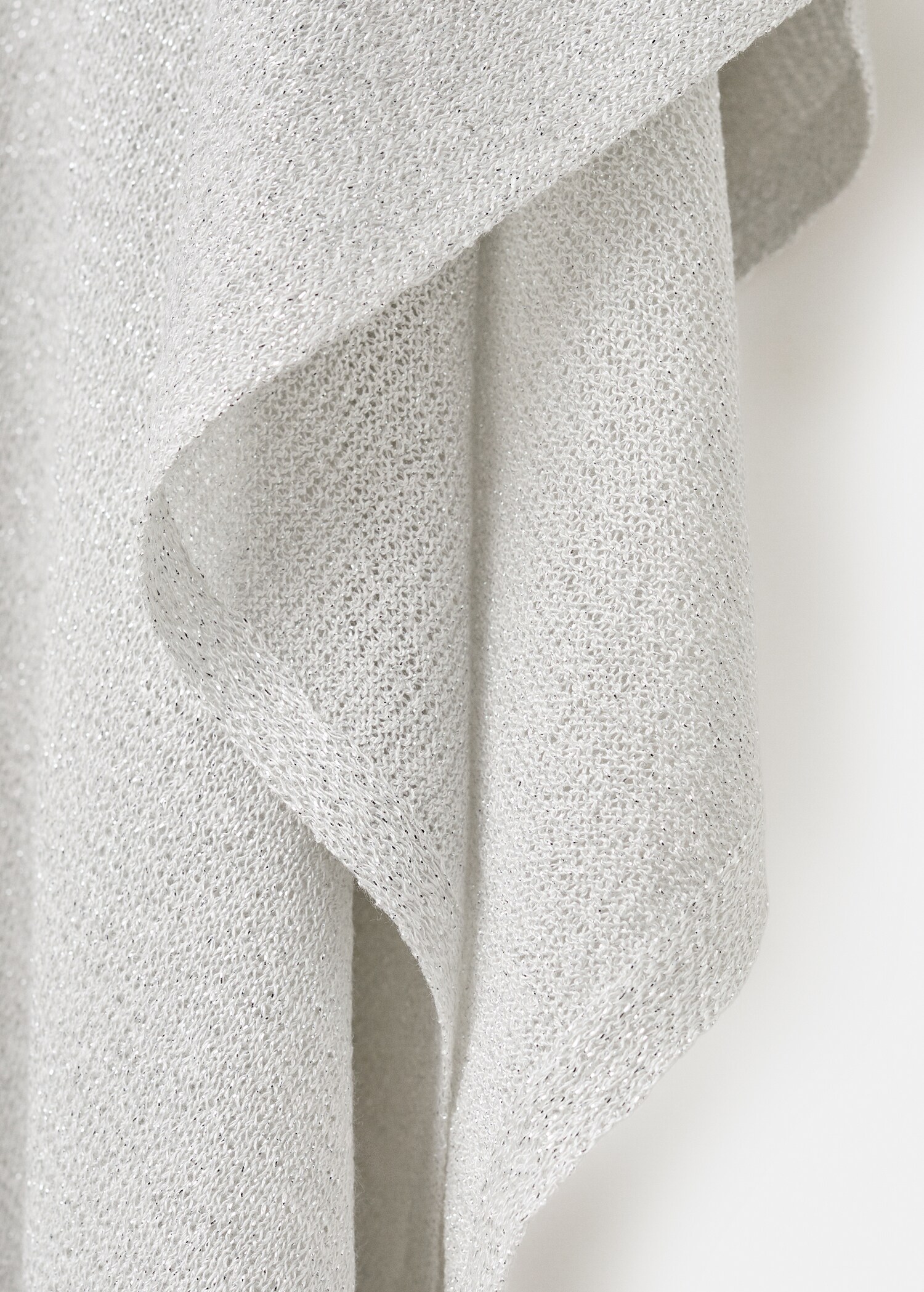 Cape asymétrique en maille lurex - Détail de l'article 0