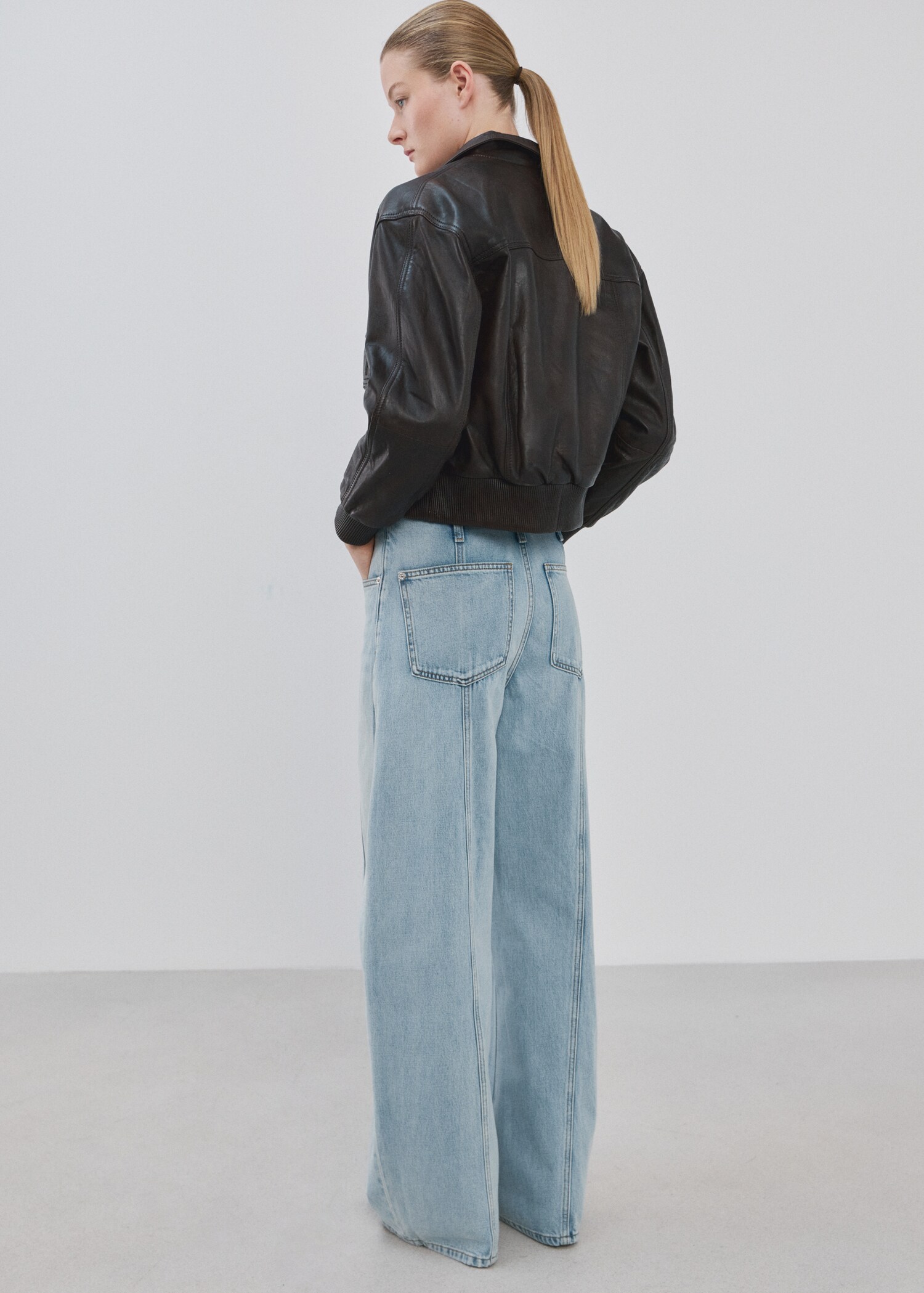 Balloon seam jeans - Reverse of the article