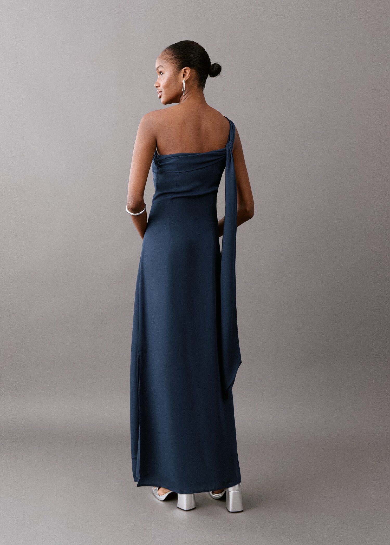 Dress rubia - Reverse of the article