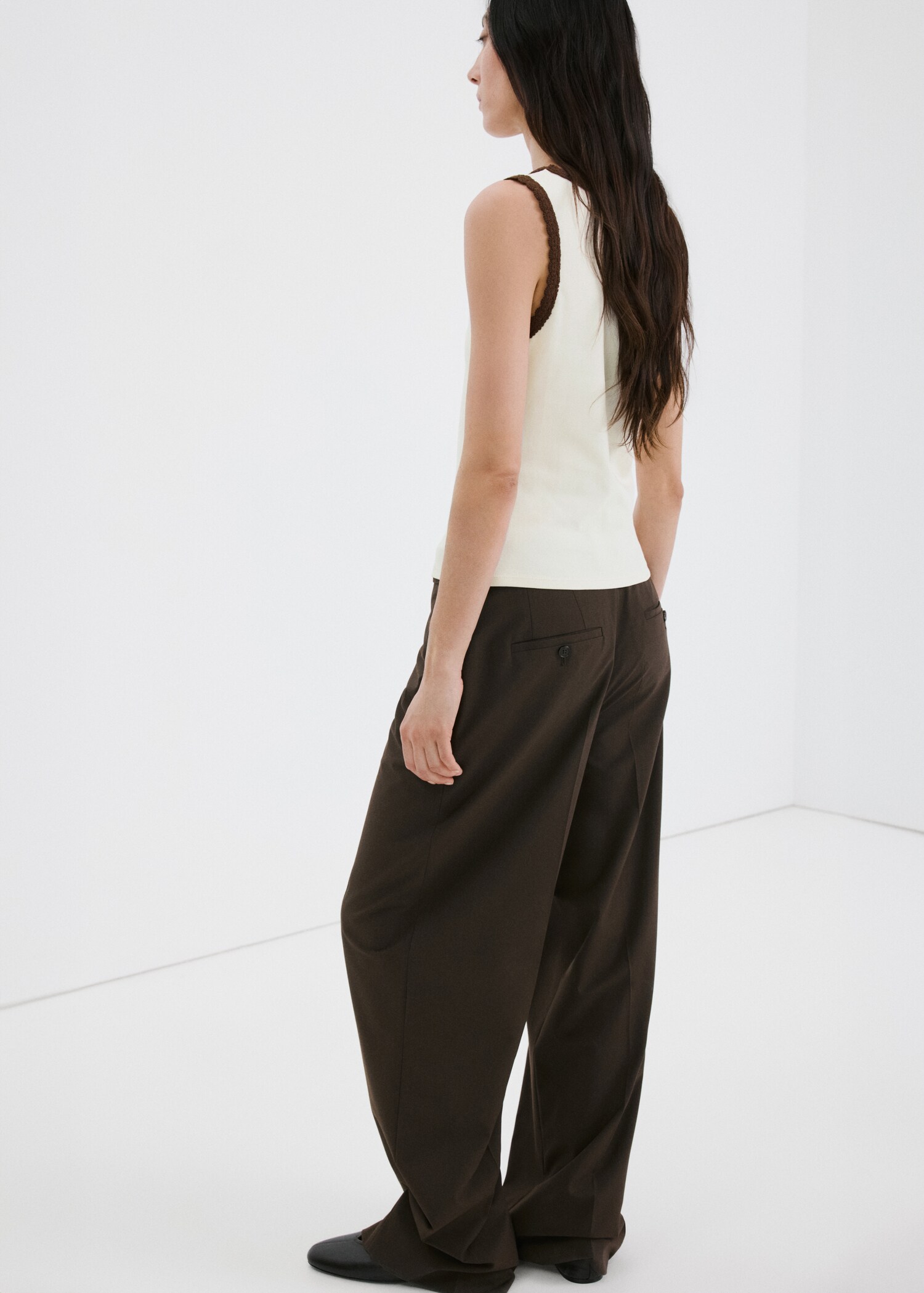 Top finitions festonnées - Verso de l’article