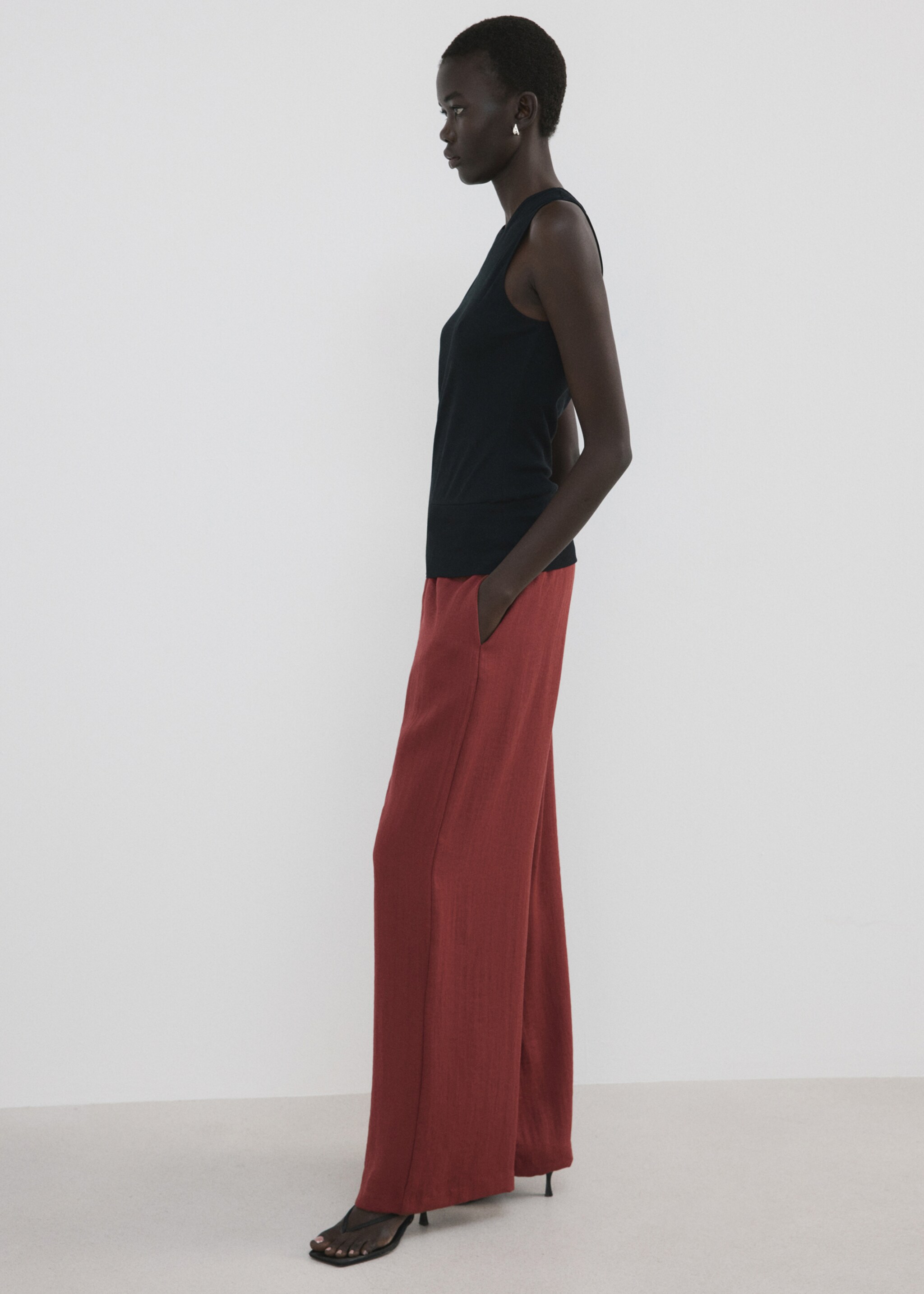 سروال مقصوص بخصر مرفوع - تفاصيل المنتج 2, أحمر. Ref: 27035831-00.