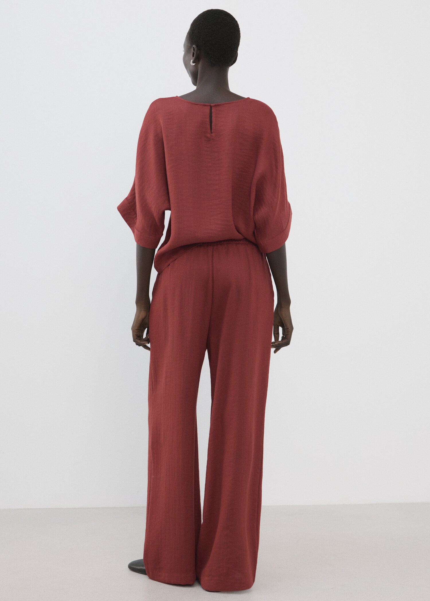 سروال مقصوص بخصر مرفوع - الجهة الخلفية للمنتج