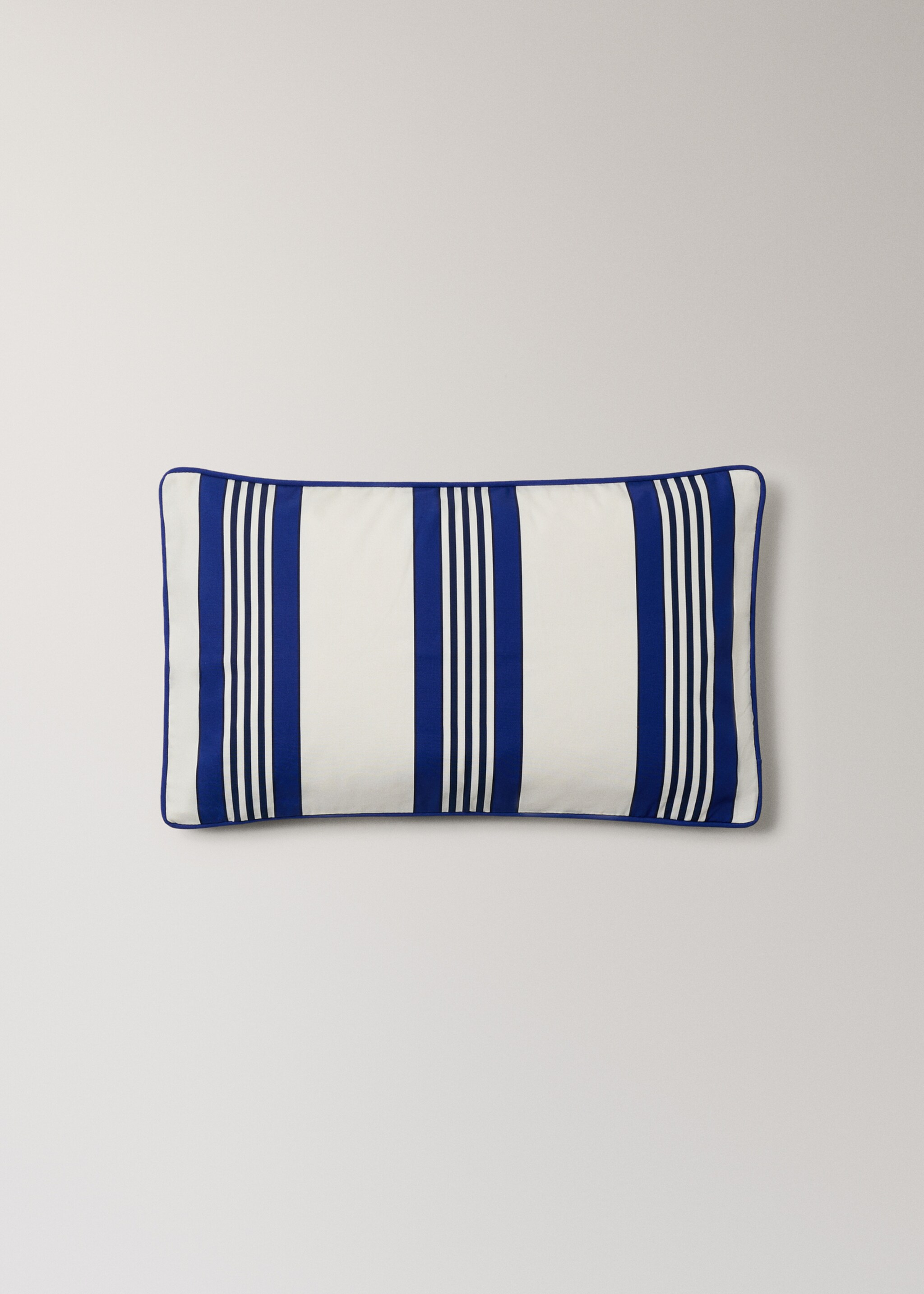 Cotton striped cushion cover 30x50 cm - Article without model, Blue. Ref: 27035833-00.
