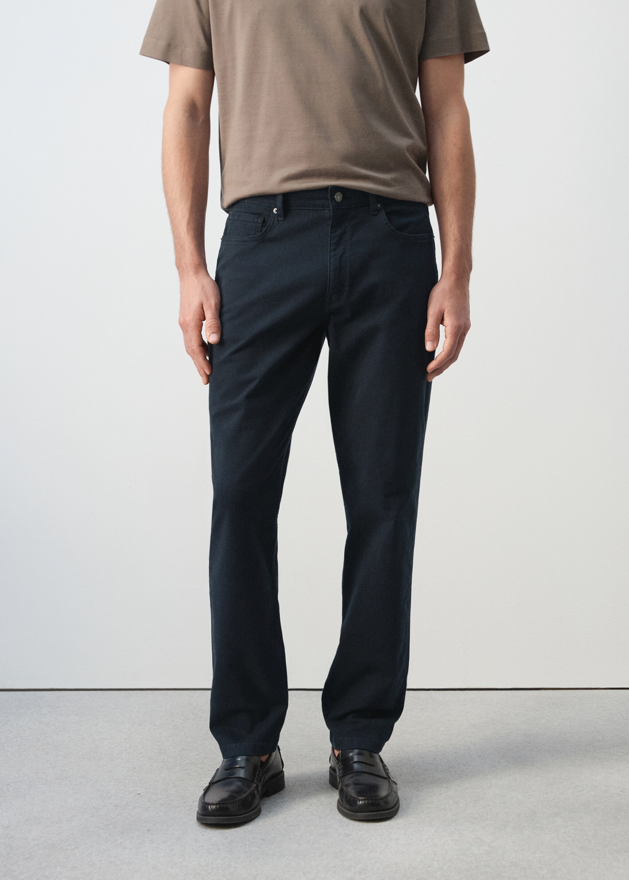 Jean 100 % coton coupe regular - Plan moyen, Bleu marine. Ref: 27035935-00.