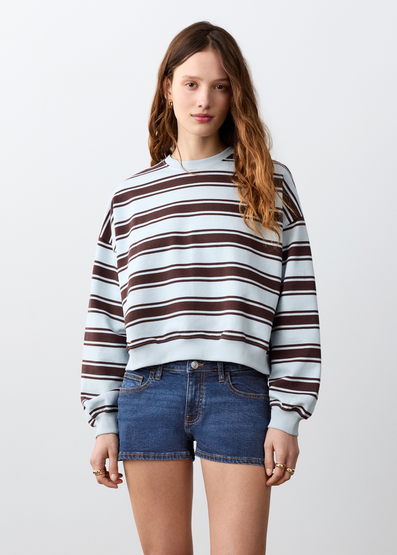 Low-Waist-Shorts - Mittlere Ansicht