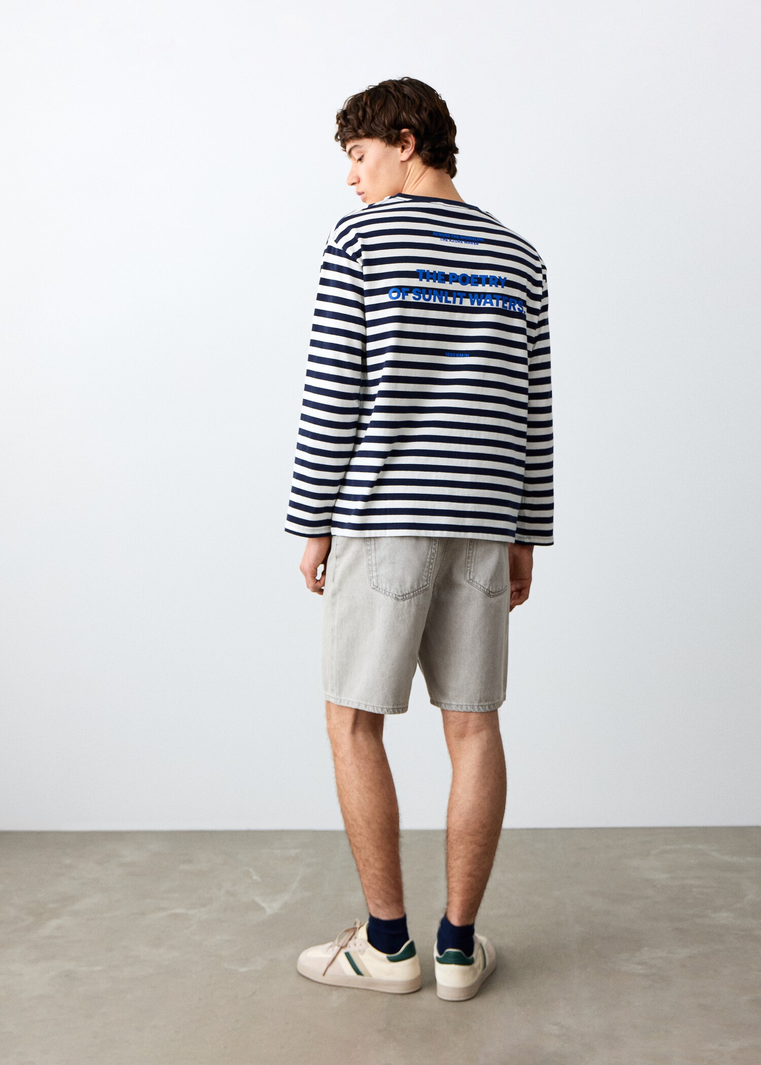 Denim Bermuda shorts - Reverse of the article