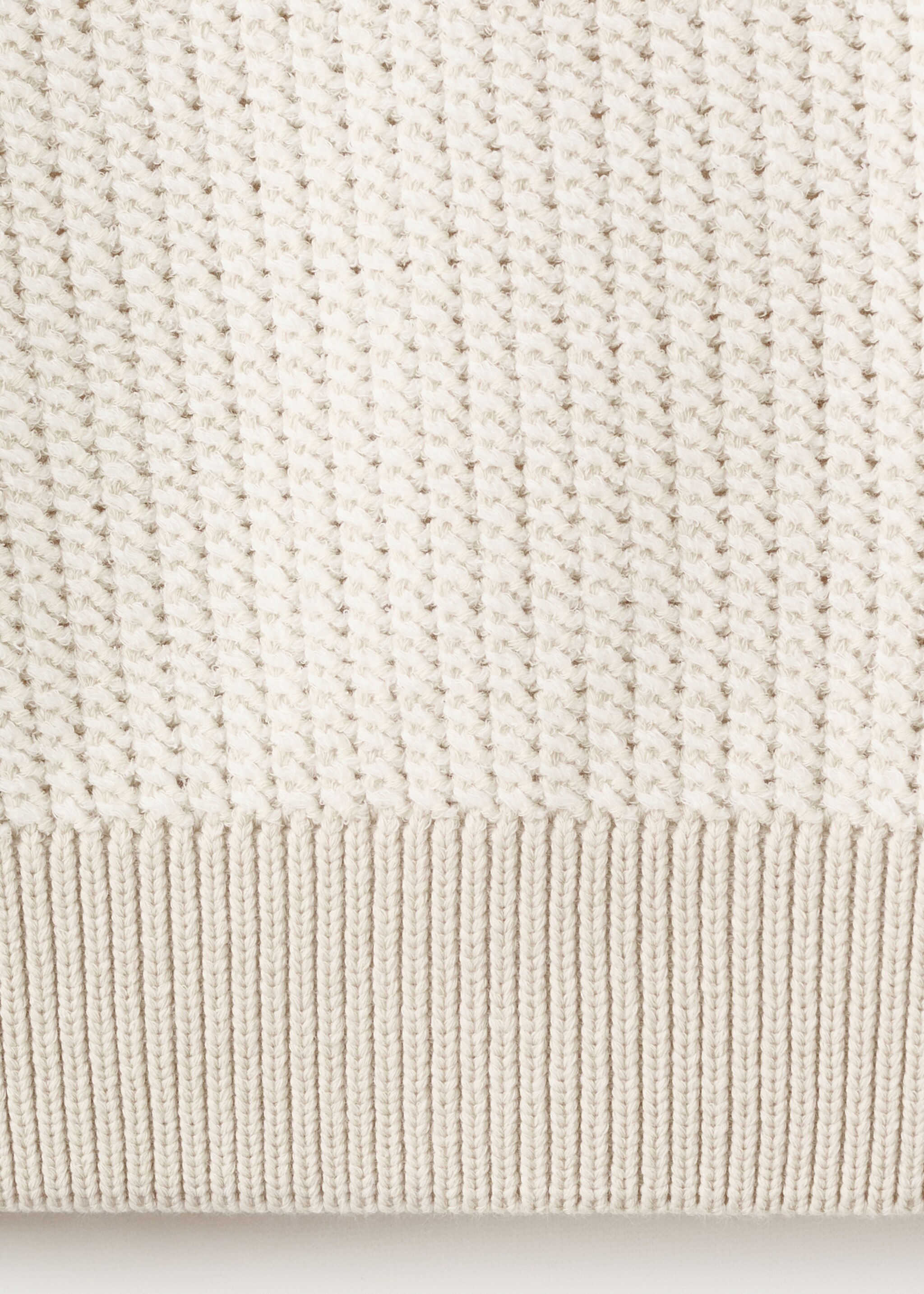 Polo maille texturé - Détail de l'article 0, Blanc cassé. Ref: 27035947-00.