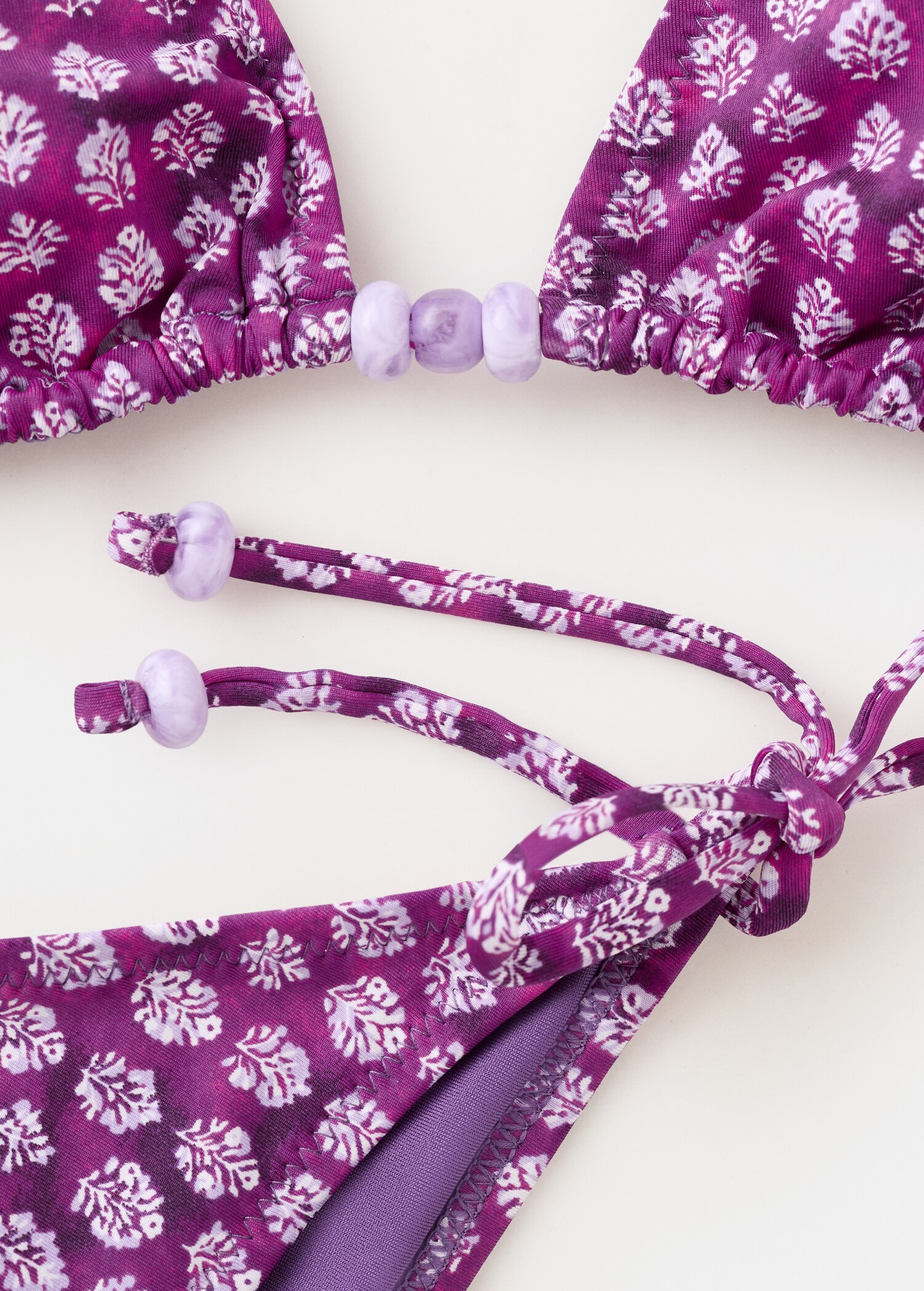 Floral bikini with medium coverage bottoms - Details of the article 0