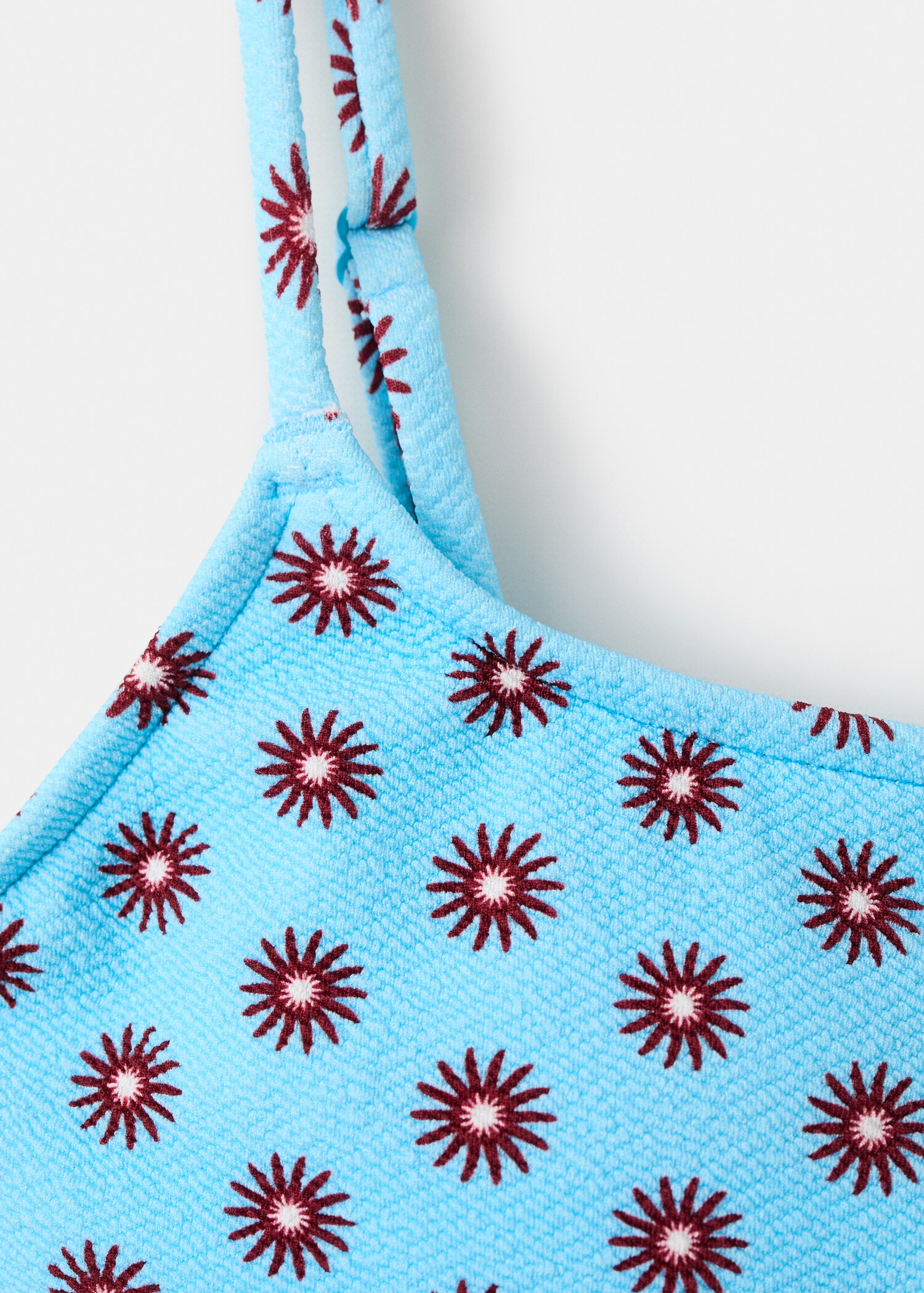 Asymmetric bikini with mid-rise bottoms - Details of the article 8