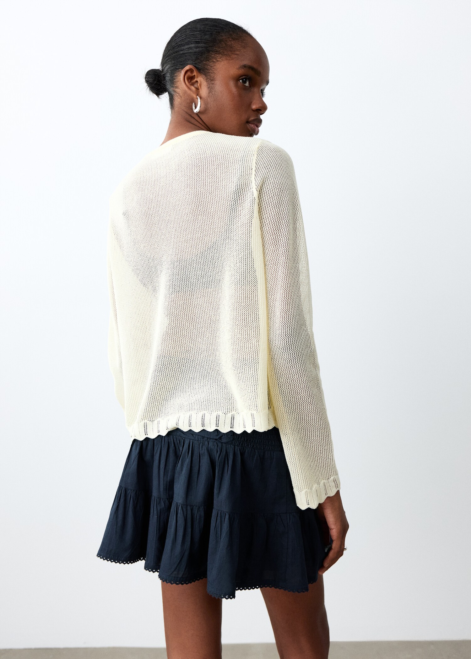 Shell basket bag - Reverse of the article