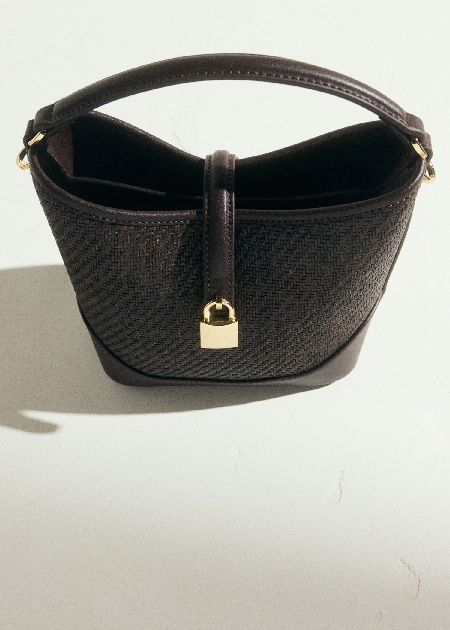 Petit sac seau en raphia - Détail de l'article 6