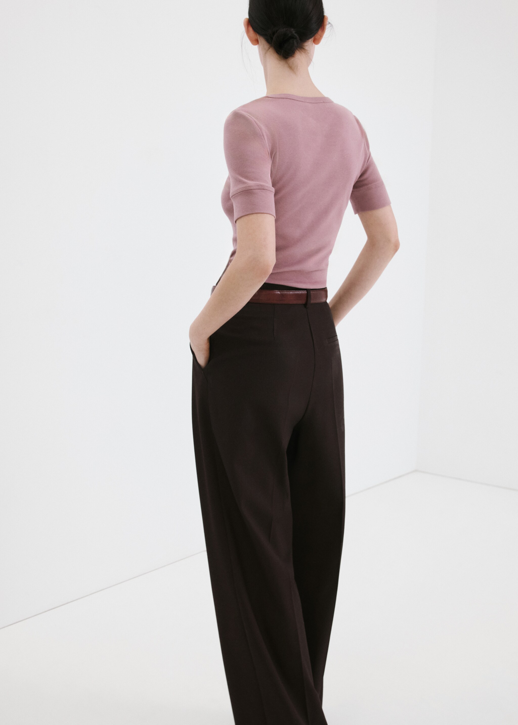 T-shirt manches courtes cintré - Verso de l’article, Violet clair/pastel. Ref: 27035998-00.