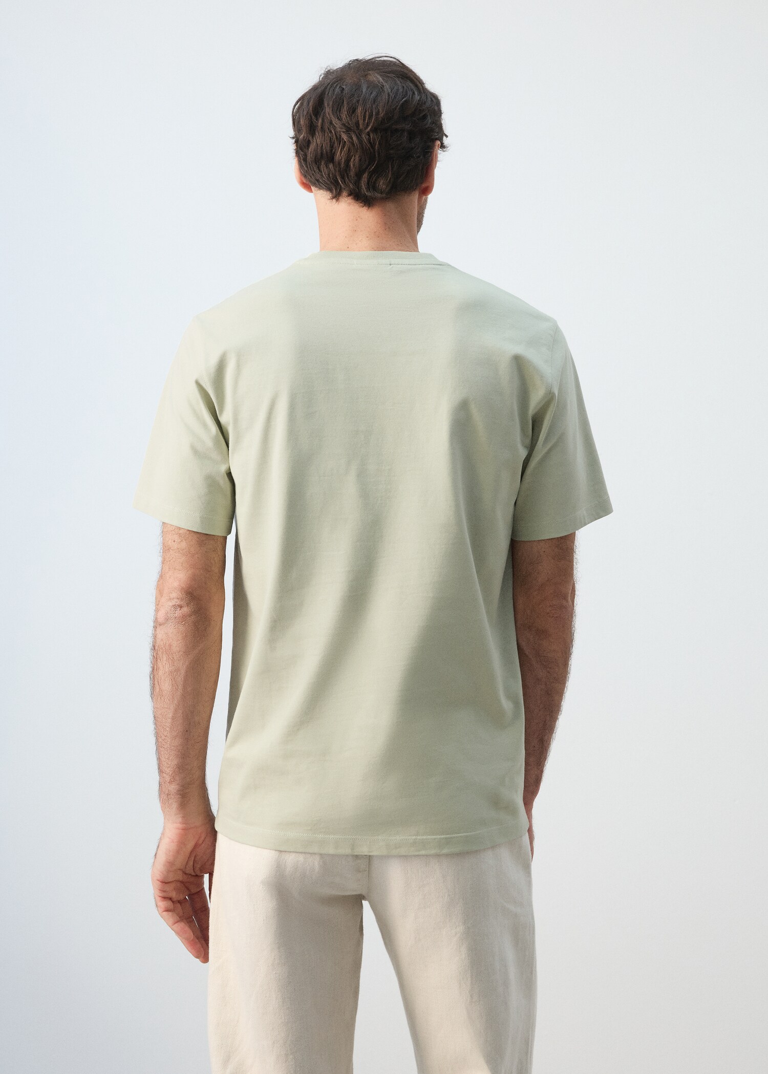 100% cotton t-shirt with embroidered detail - Reverse of the article