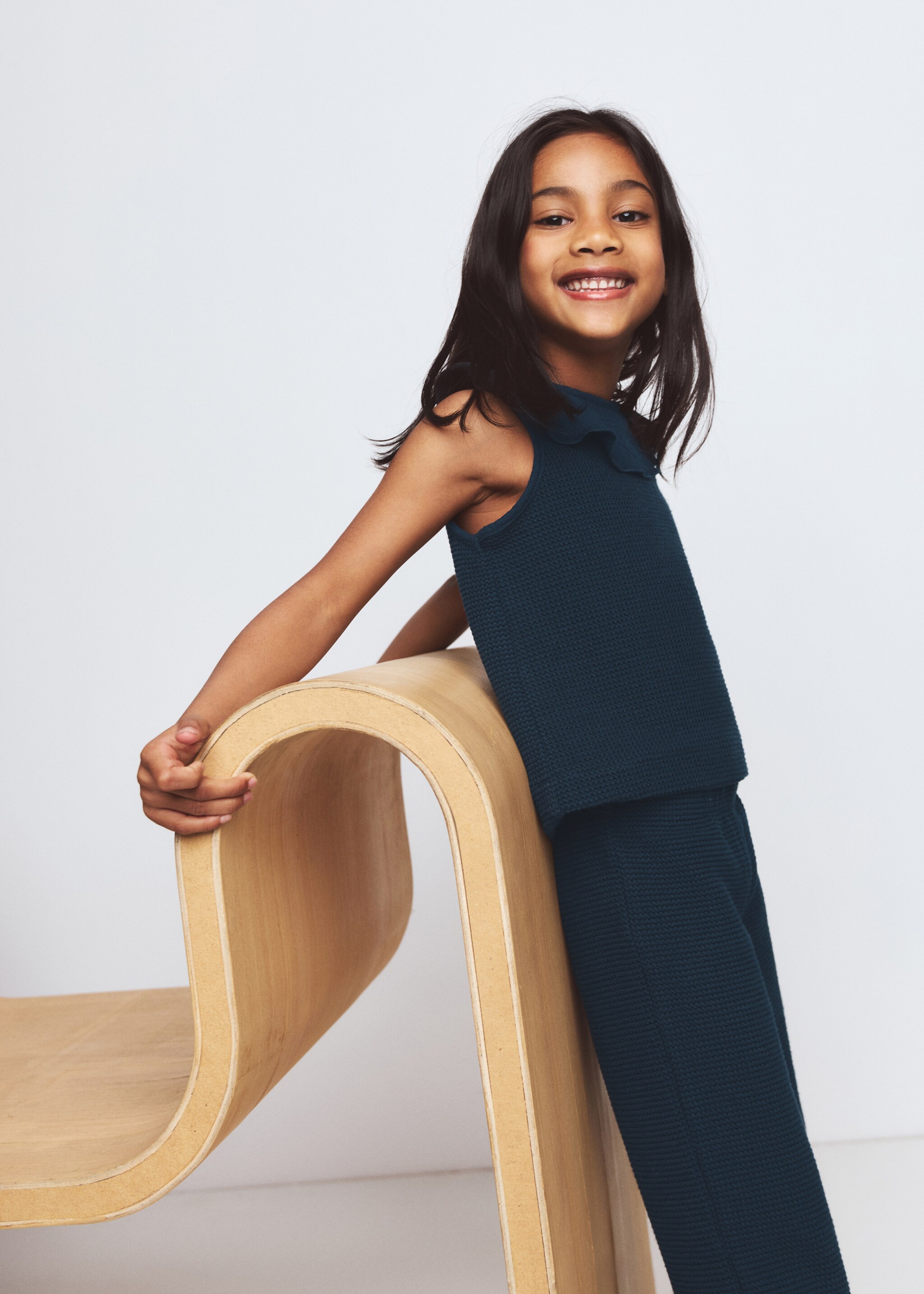 Bawełniana koszulka z kołnierzykiem bebe - Plan średni, Granatowy. Ref: 27036345-00.