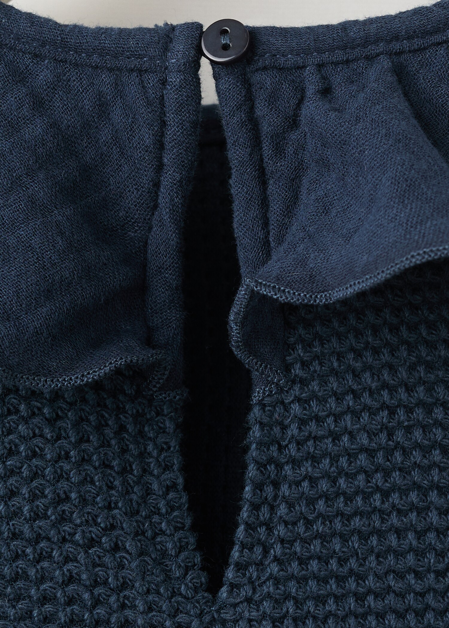 Babydoll collar cotton T-shirt - Details of the article 0