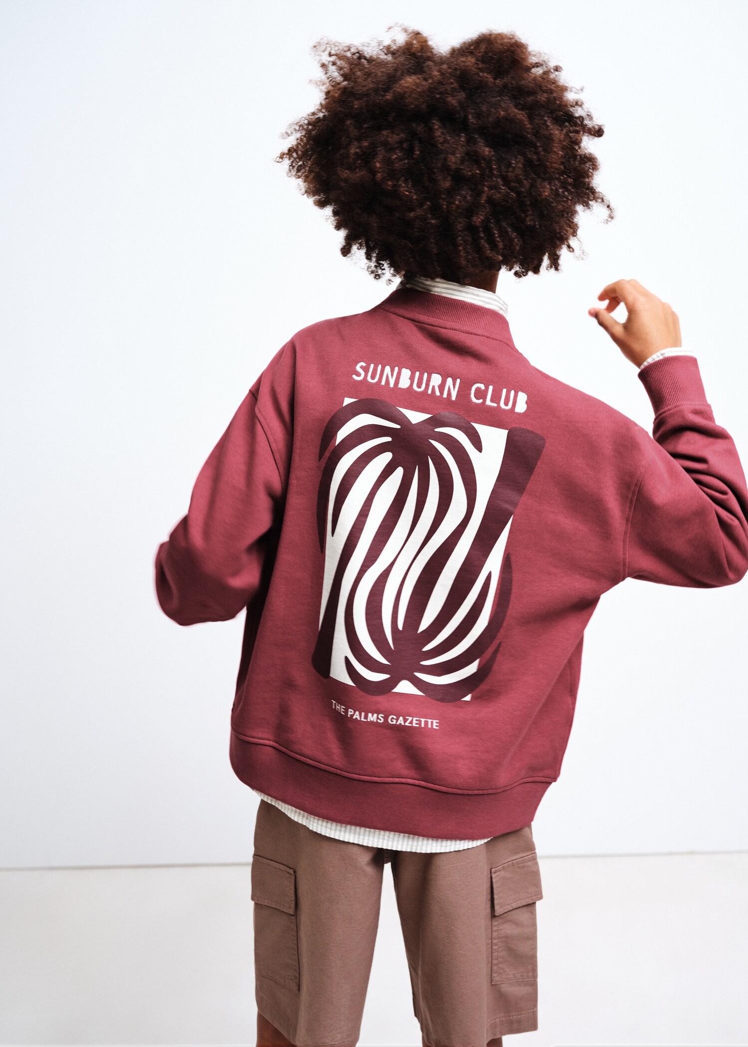 Sweat oversize coton imprimé - Plan moyen