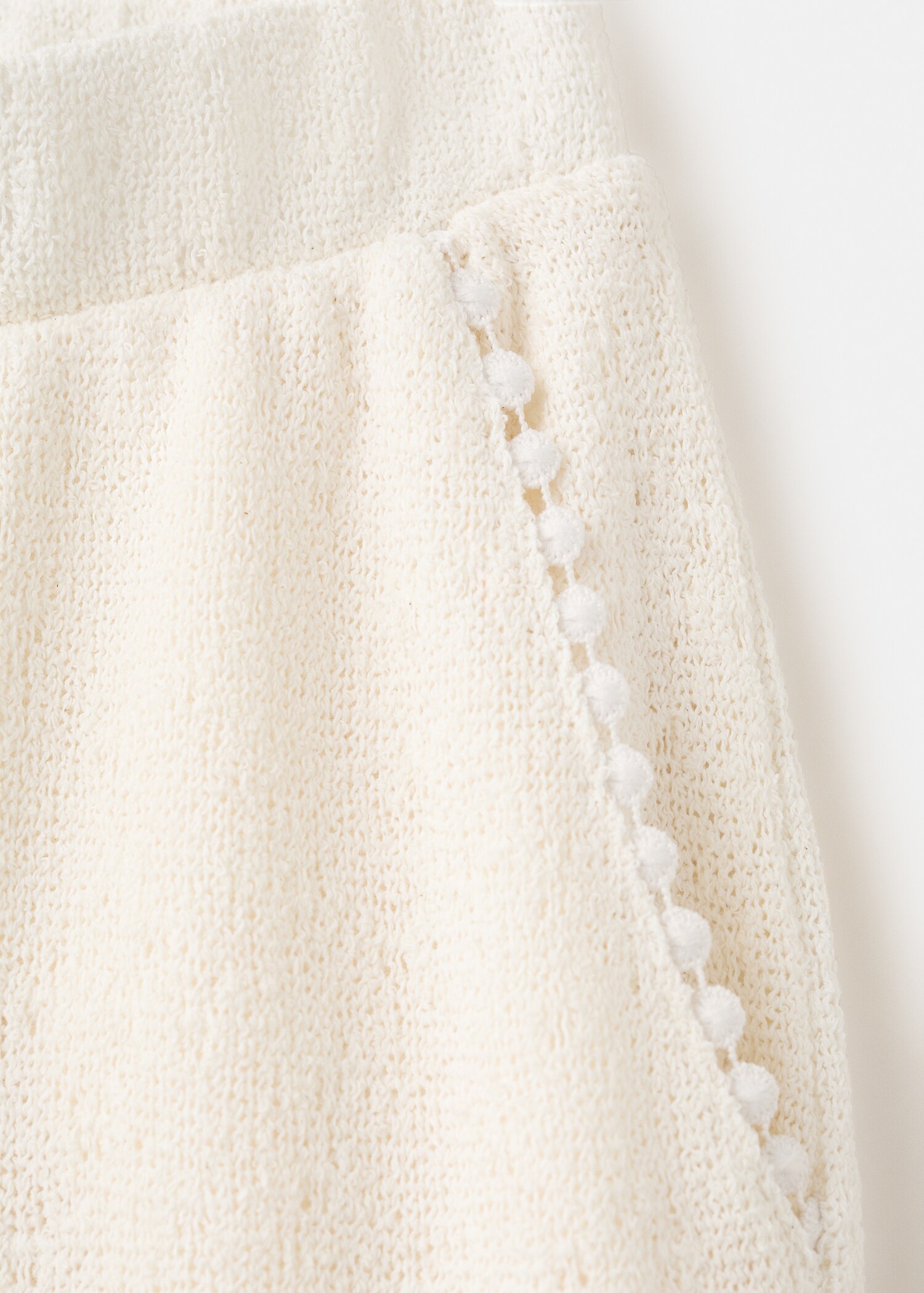 Straight knitted trousers - Details of the article 0