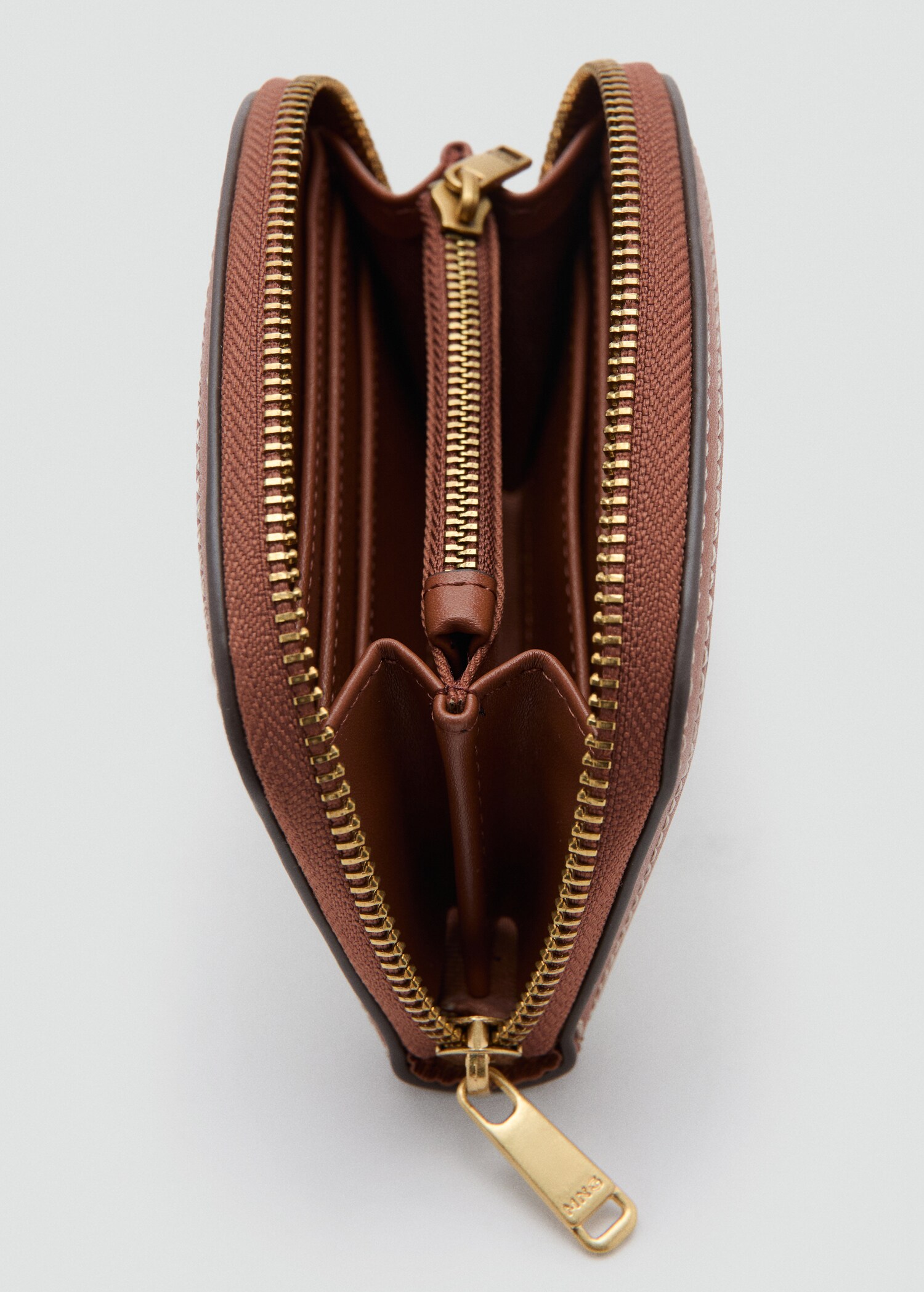 Medium wallet texture - Details of the article 1