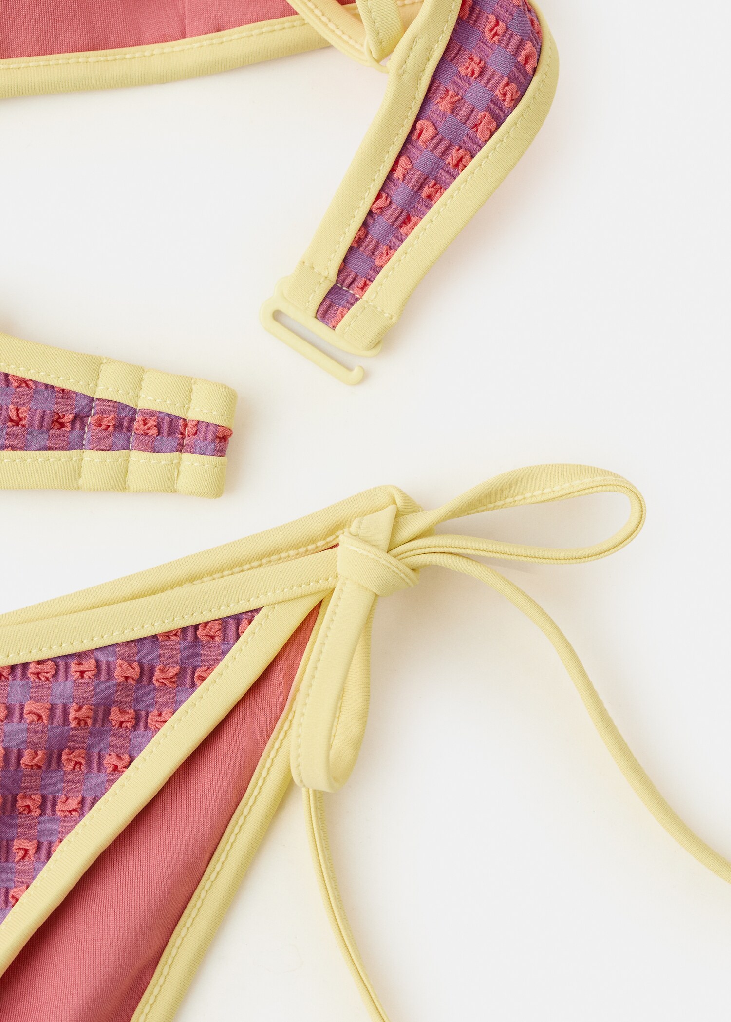 Textured bikini with medium-coverage bottoms - Details of the article 0