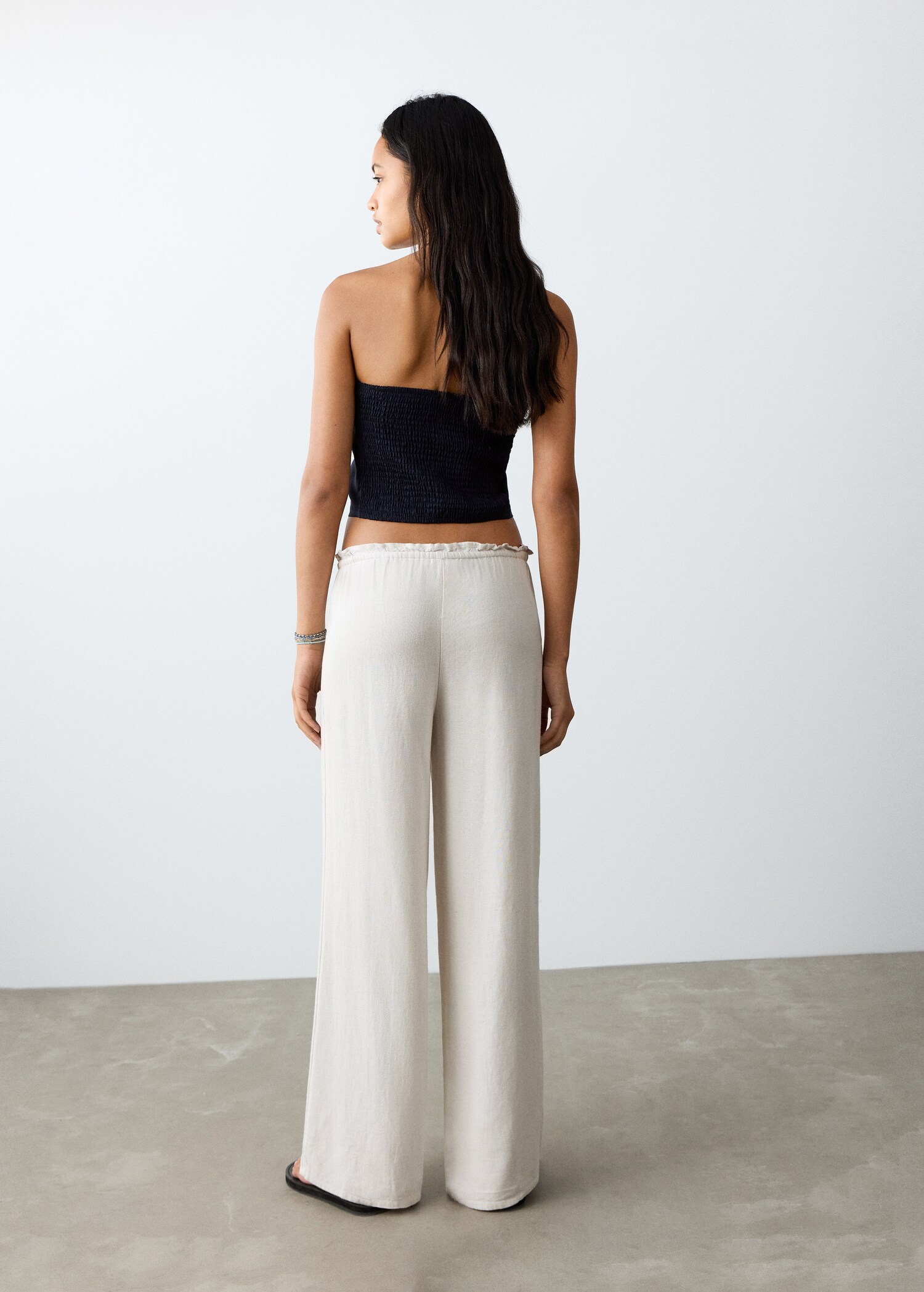 Bow linen trousers - Reverse of the article