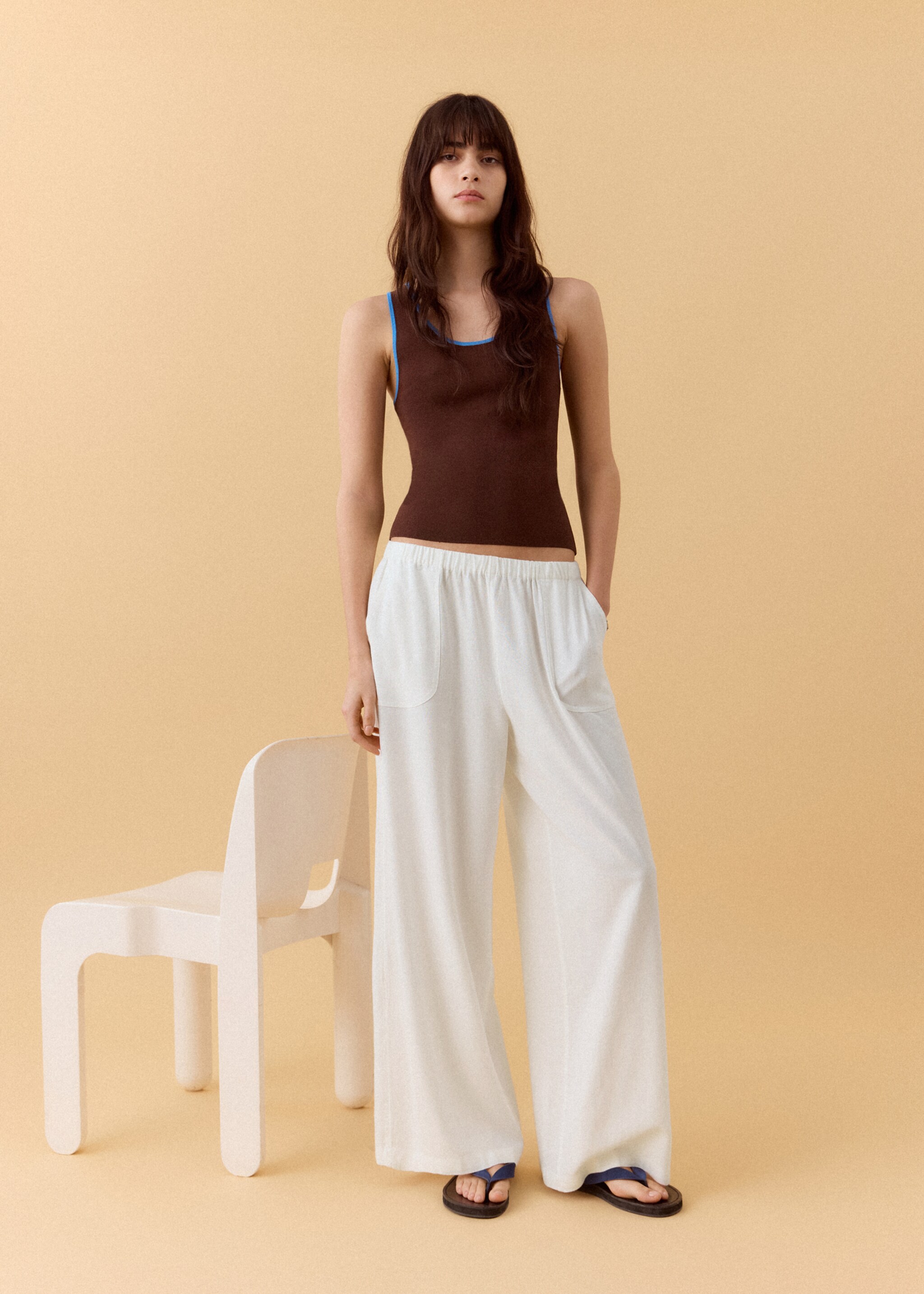 Pantalon droit lin - Détail de l'article 4, Blanc cassé. Ref: 27036718-00.